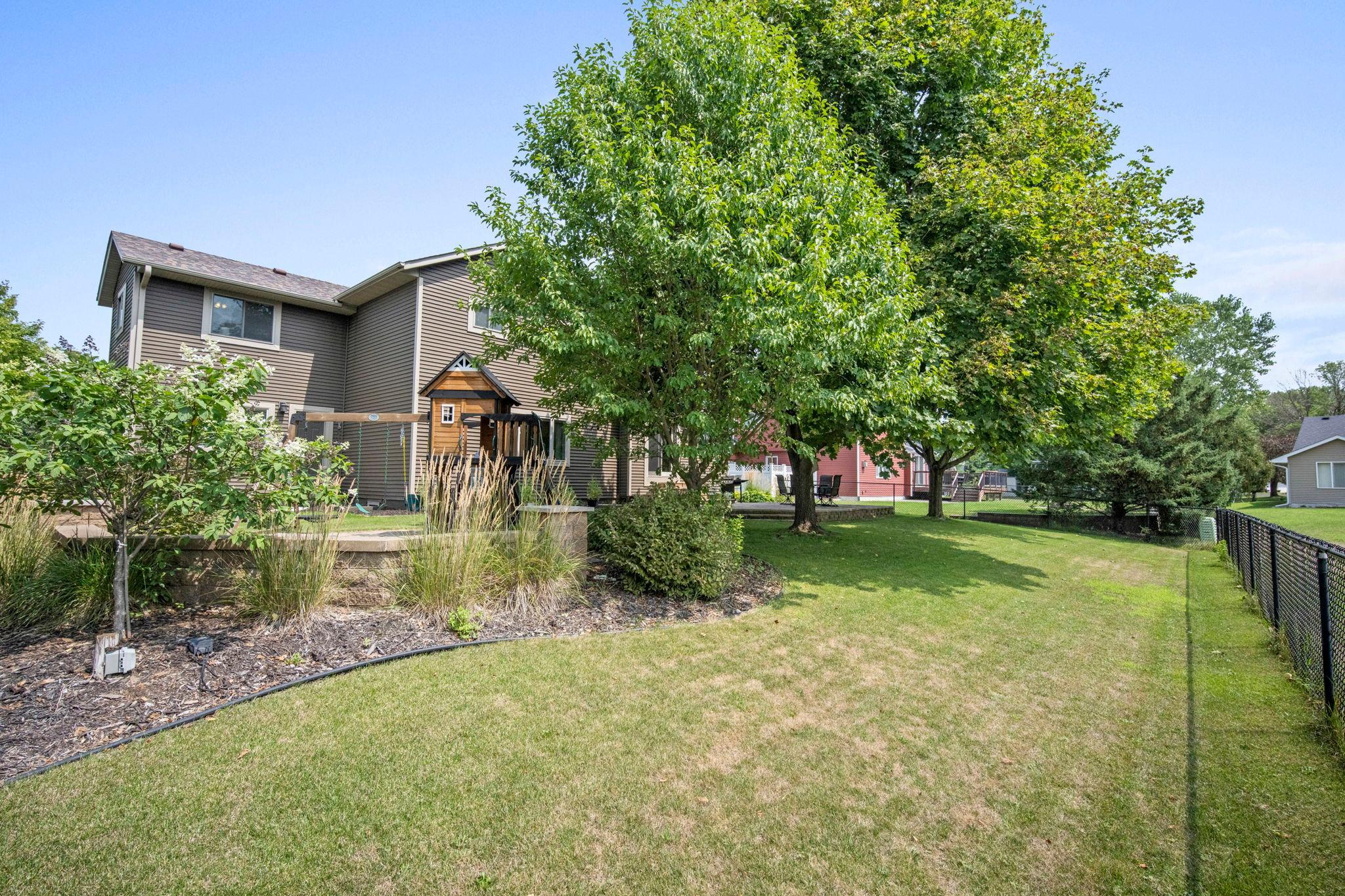 View of Residential at 3717 90th Crescent, Brooklyn Park MN 55443, Brooklyn Park (7 of 81) - Mike Wilen | Minnesota Team Real Estate