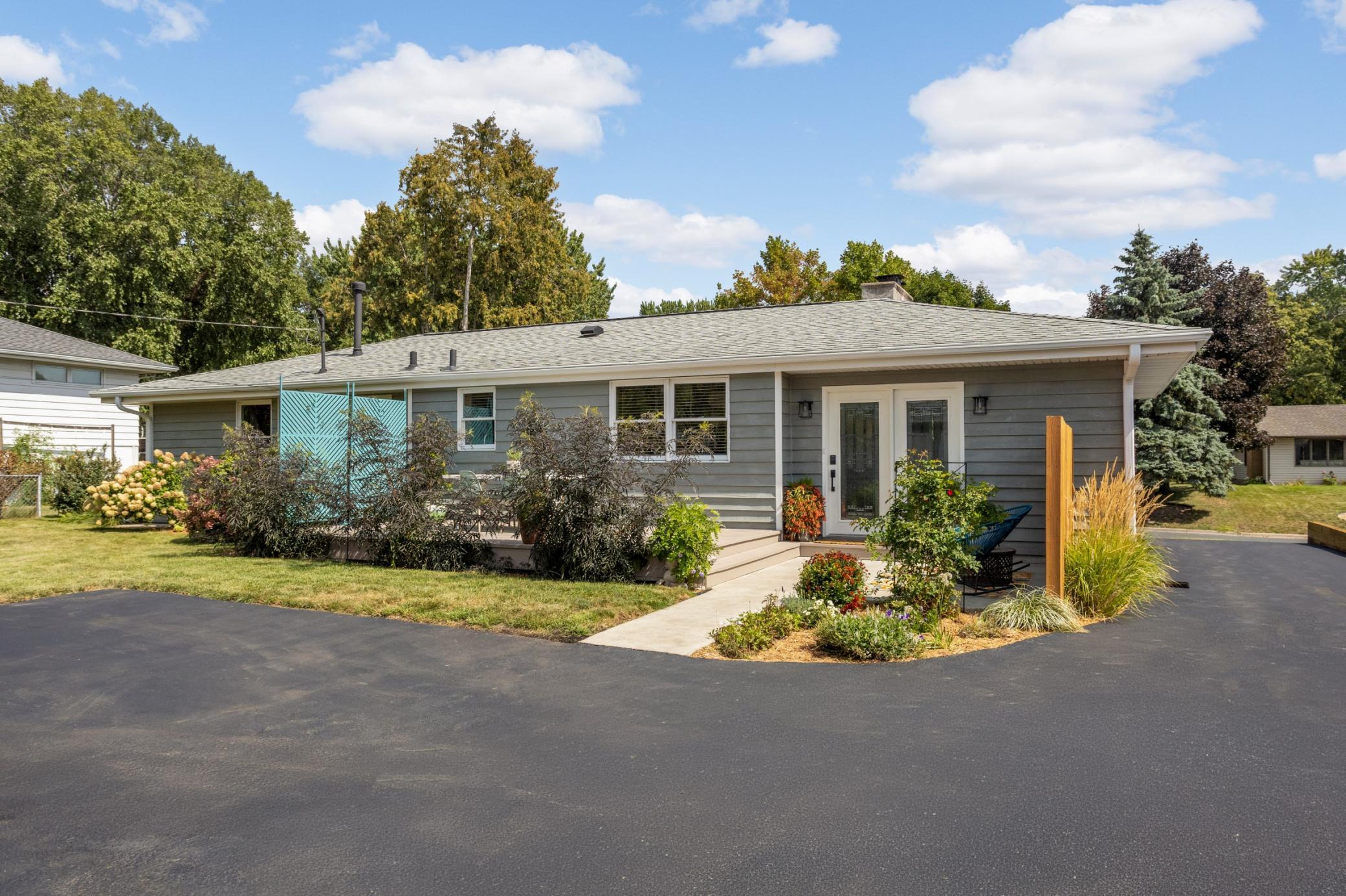View of Residential at 4601 111th Street, Bloomington MN 55437, Bloomington (28 of 34) - Mike Wilen | Minnesota Team Real Estate