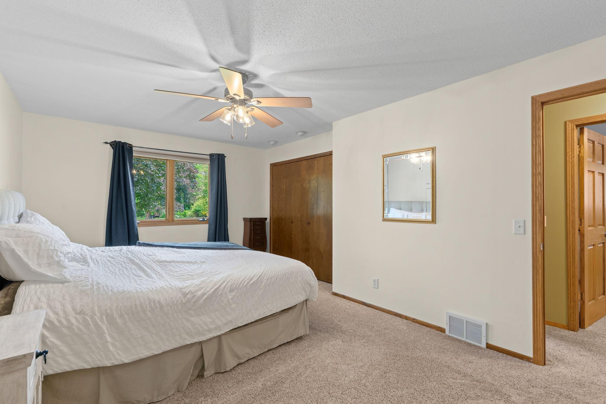 View of Residential at 2821 Saddlebrooke Circle, Minnetonka MN 55305, Minnetonka (40 of 68) - Mike Wilen | Minnesota Team Real Estate