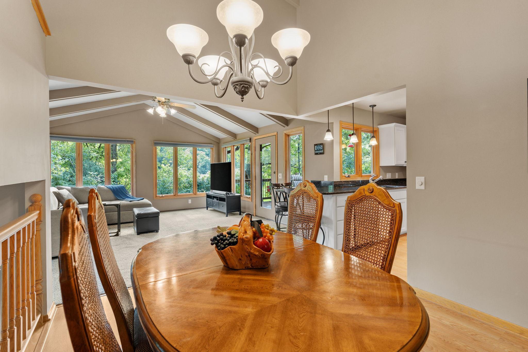 View of Residential at 2821 Saddlebrooke Circle, Minnetonka MN 55305, Minnetonka (22 of 68) - Mike Wilen | Minnesota Team Real Estate