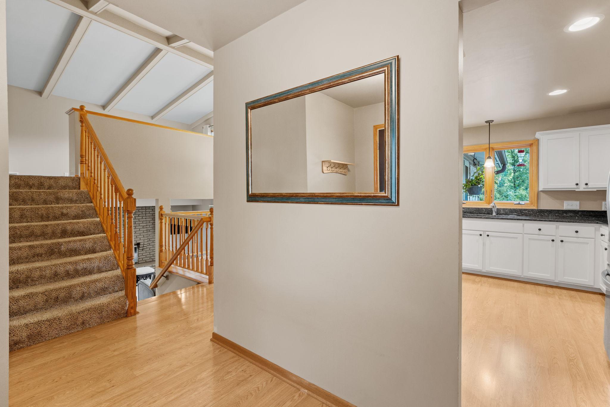 View of Residential at 2821 Saddlebrooke Circle, Minnetonka MN 55305, Minnetonka (15 of 68) - Mike Wilen | Minnesota Team Real Estate