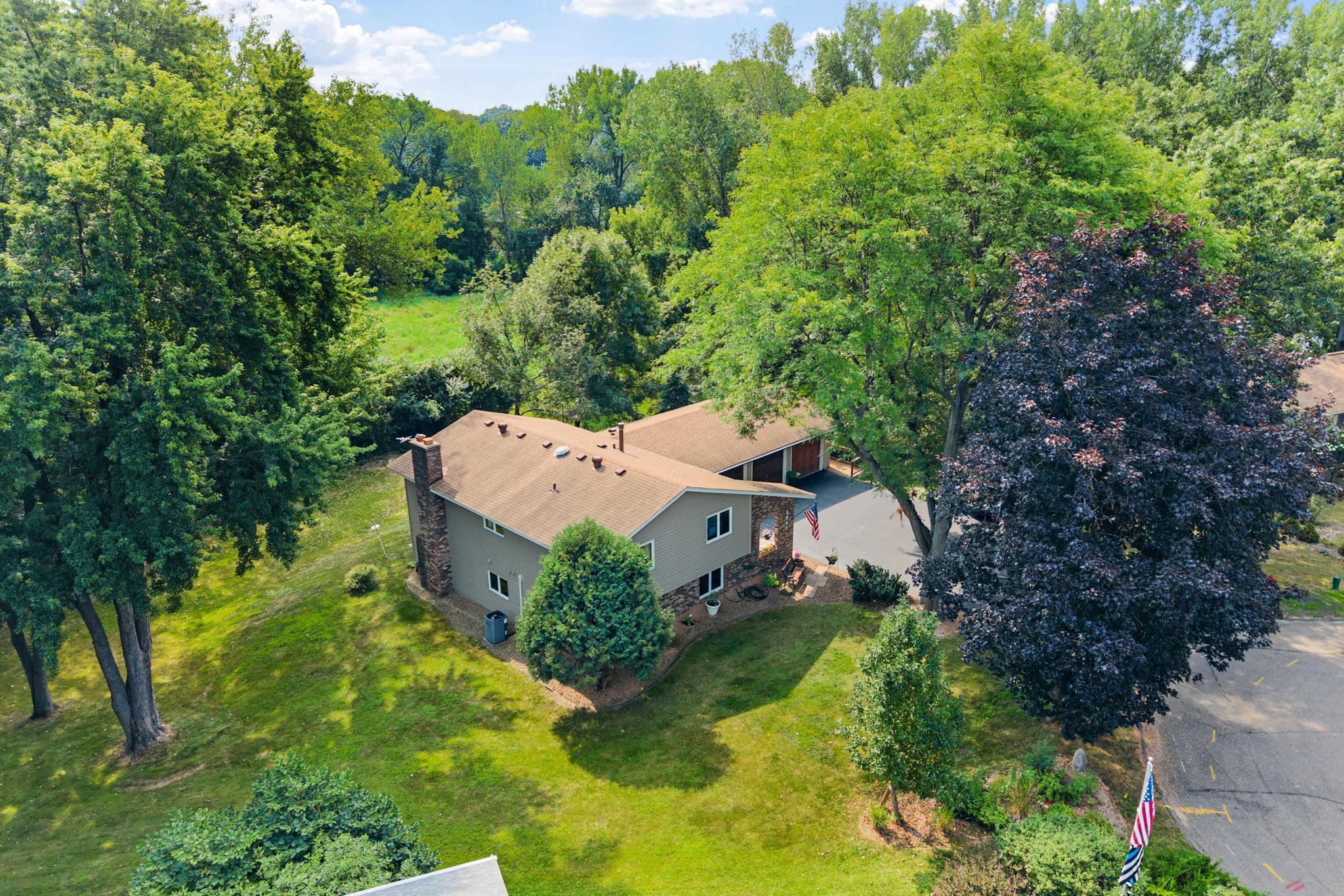 View of Residential at 2821 Saddlebrooke Circle, Minnetonka MN 55305, Minnetonka (7 of 68) - Mike Wilen | Minnesota Team Real Estate
