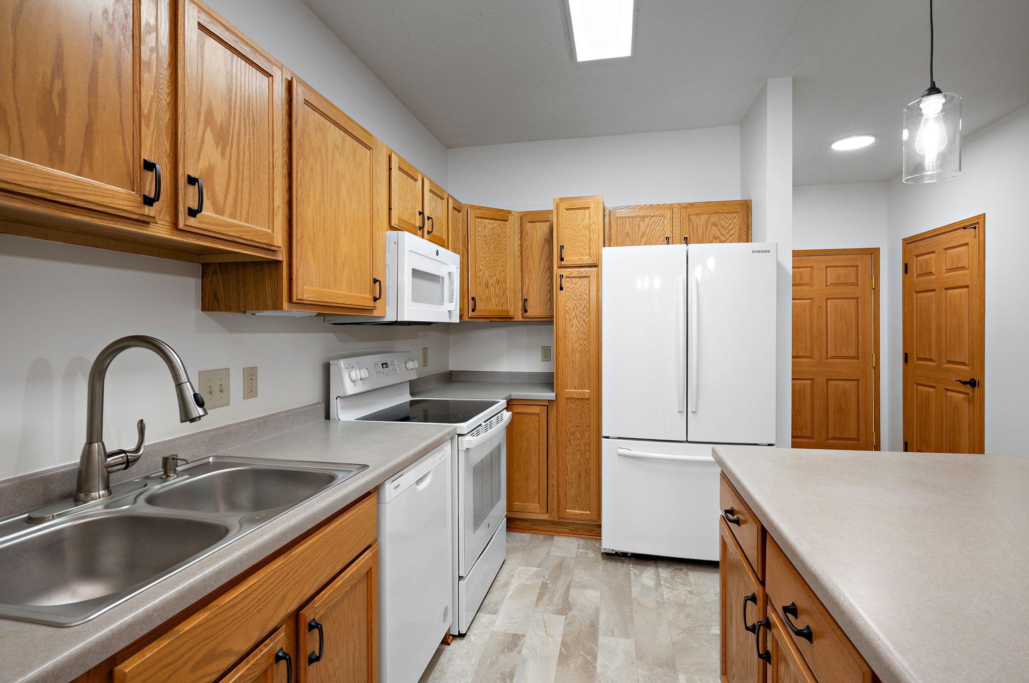 View of Residential at 5650 Boone Avenue #120, New Hope MN 55428, New Hope (11 of 43) - Mike Wilen | Minnesota Team Real Estate