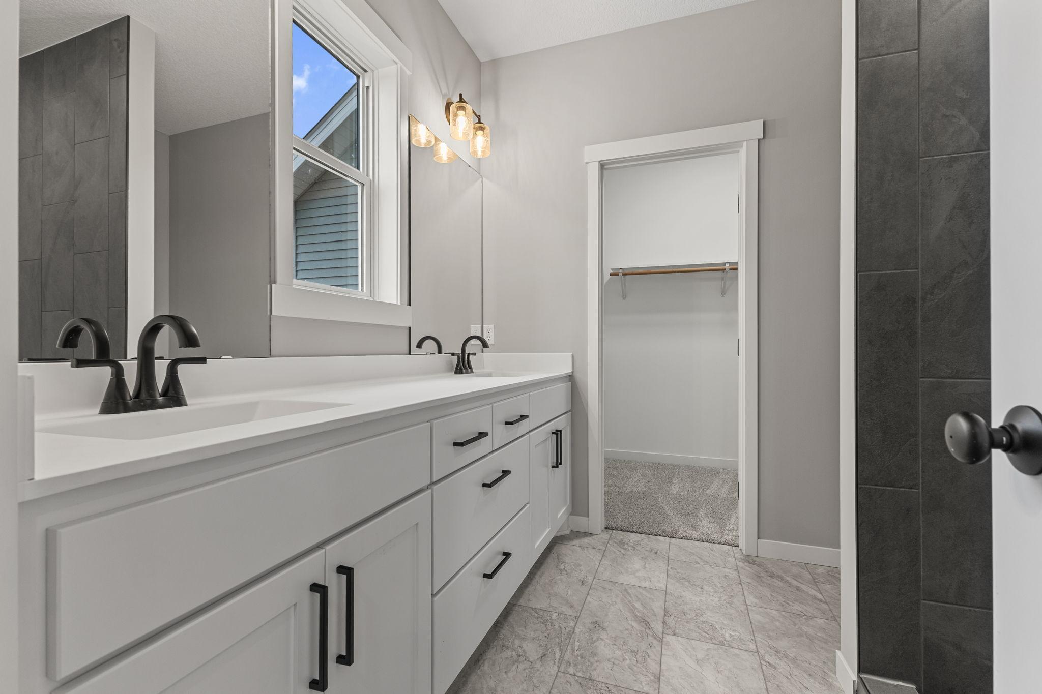 View of Residential at 20615 Redwood Street, Oak Grove MN 55011, Oak Grove (26 of 49) - Mike Wilen | Minnesota Team Real Estate