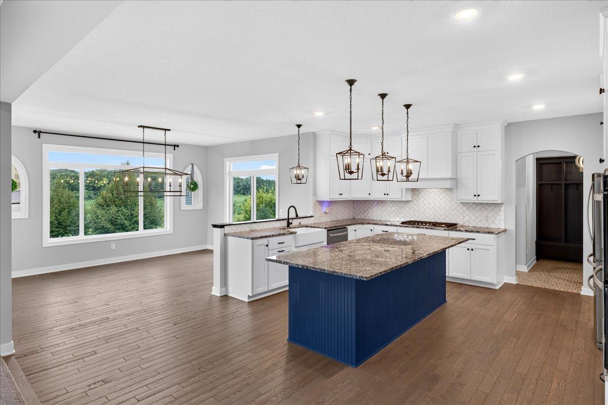 View of Residential at 5304 Pine Island Road, Woodbury MN 55129, Woodbury (19 of 59) - Mike Wilen | Minnesota Team Real Estate