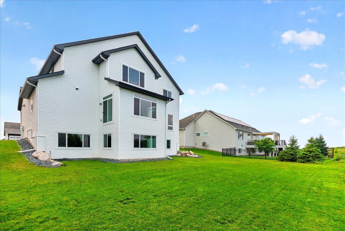 View of Residential at 5304 Pine Island Road, Woodbury MN 55129, Woodbury (6 of 59) - Mike Wilen | Minnesota Team Real Estate