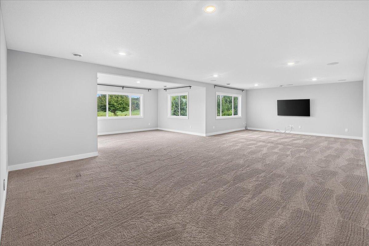 View of Residential at 5304 Pine Island Road, Woodbury MN 55129, Woodbury (51 of 59) - Mike Wilen | Minnesota Team Real Estate