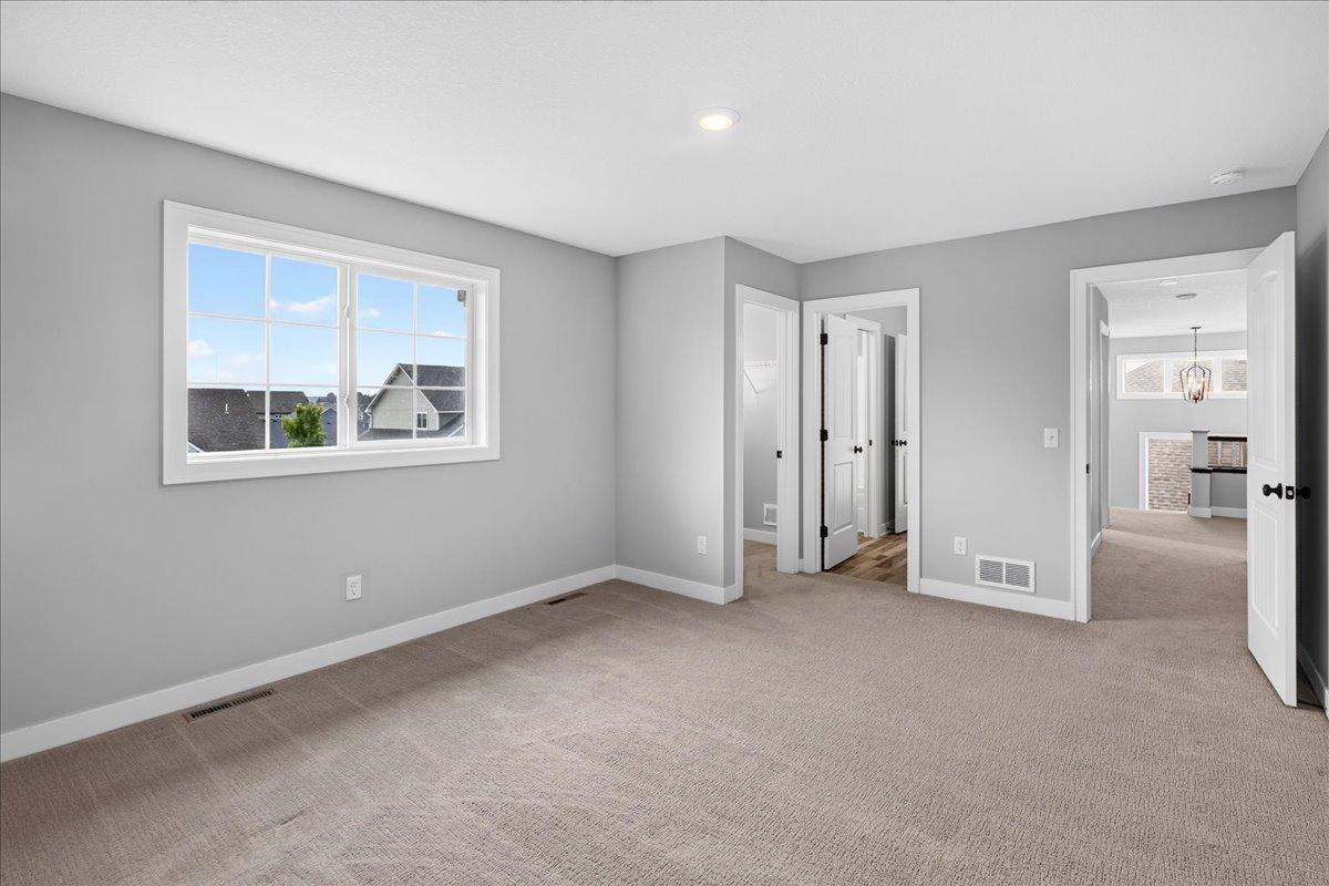 View of Residential at 5304 Pine Island Road, Woodbury MN 55129, Woodbury (48 of 59) - Mike Wilen | Minnesota Team Real Estate