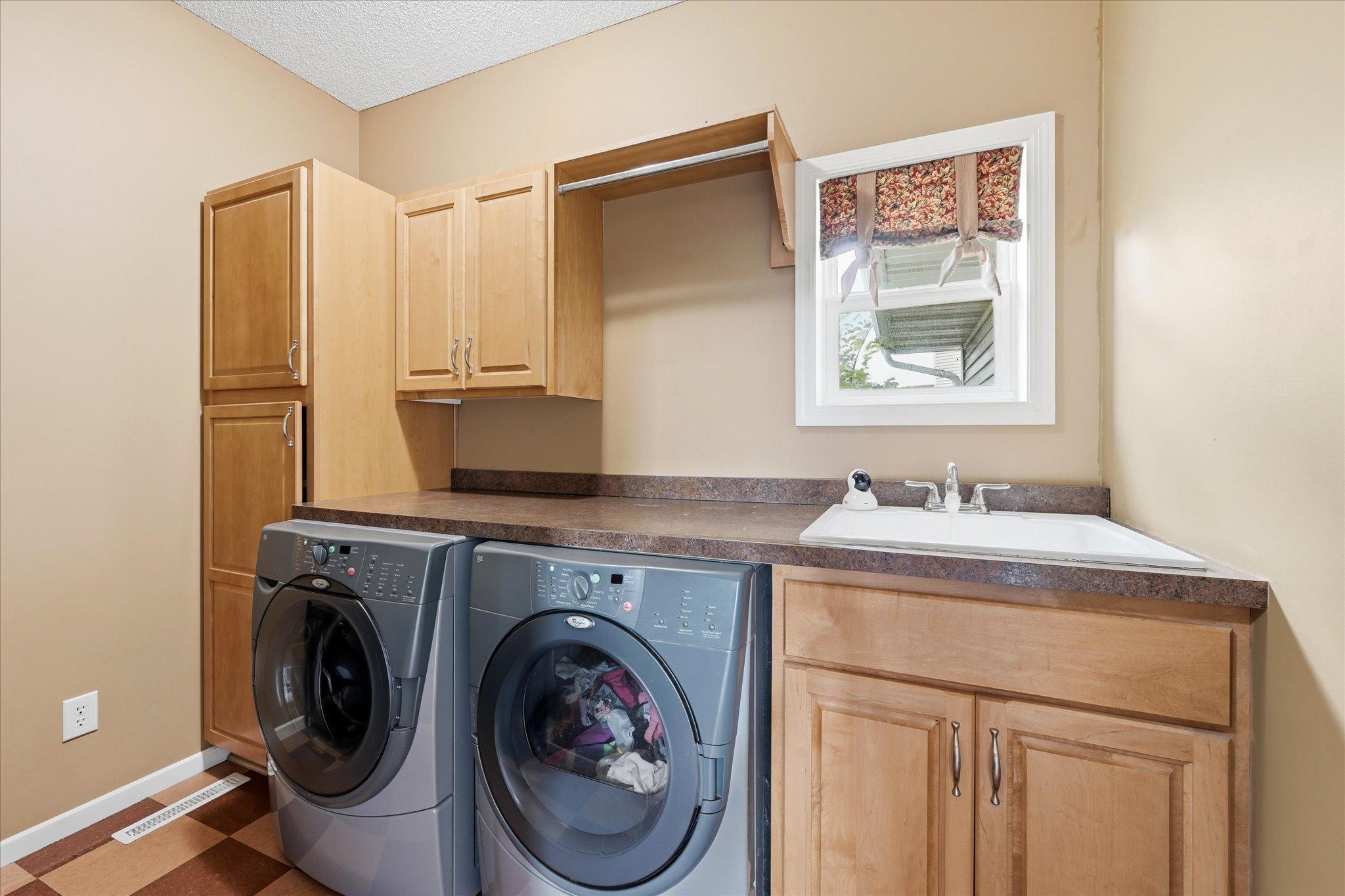 View of Residential at 2410 Meadow Drive, Buffalo MN 55313, Buffalo (13 of 31) - Mike Wilen | Minnesota Team Real Estate