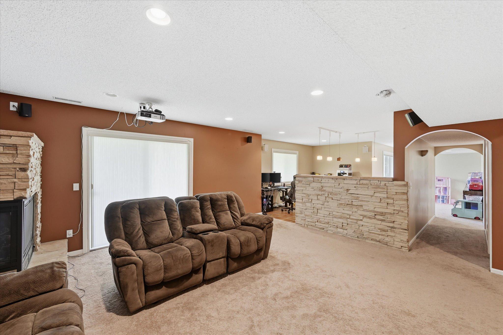View of Residential at 2410 Meadow Drive, Buffalo MN 55313, Buffalo (23 of 31) - Mike Wilen | Minnesota Team Real Estate