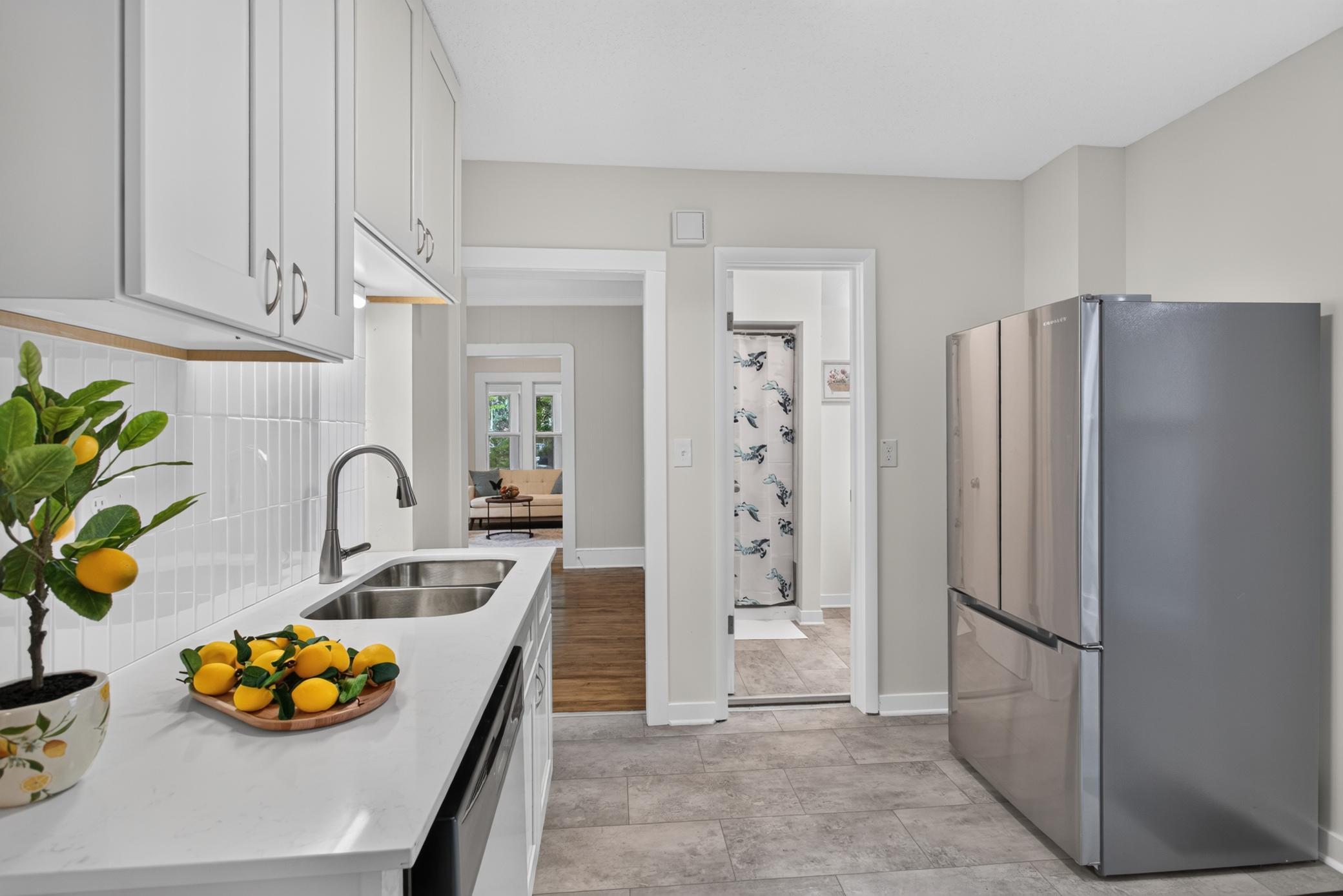 View of Residential Income at 2623 Polk Street, Minneapolis MN 55418, Minneapolis (11 of 52) - Mike Wilen | Minnesota Team Real Estate