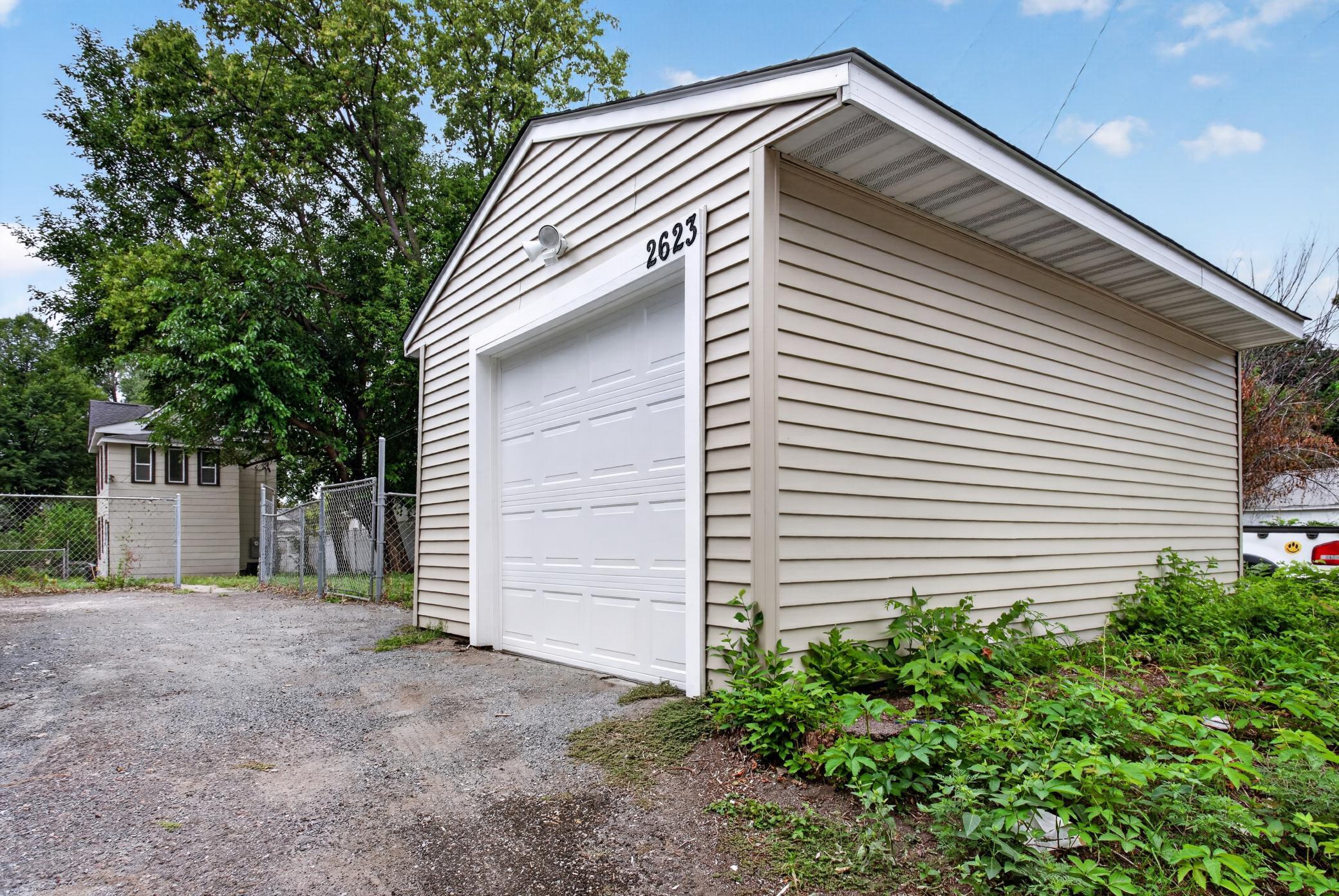 View of Residential Income at 2623 Polk Street, Minneapolis MN 55418, Minneapolis (37 of 52) - Mike Wilen | Minnesota Team Real Estate