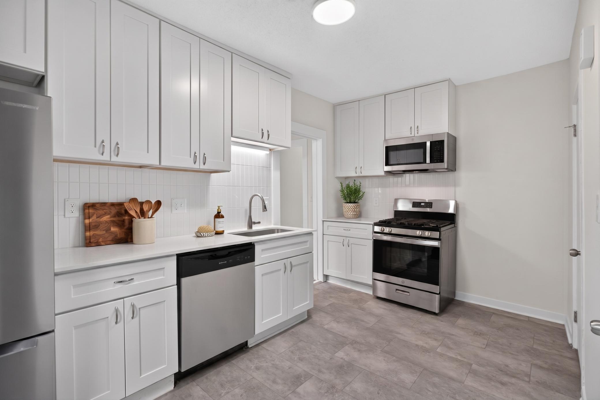 View of Residential Income at 2623 Polk Street, Minneapolis MN 55418, Minneapolis (20 of 52) - Mike Wilen | Minnesota Team Real Estate