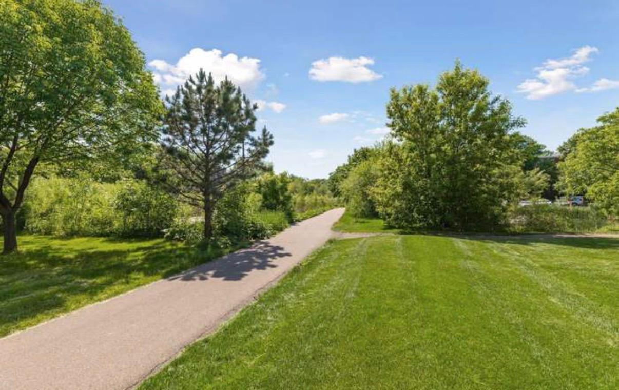 View of Residential at 450 Ford Road #215, Saint Louis Park MN 55426, Saint Louis Park (11 of 22) - Mike Wilen | Minnesota Team Real Estate