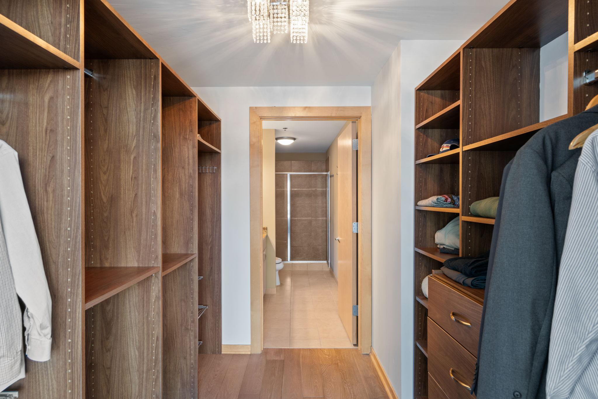 View of Residential at 215 10th Avenue #703, Minneapolis MN 55415, Minneapolis (11 of 54) - Mike Wilen | Minnesota Team Real Estate