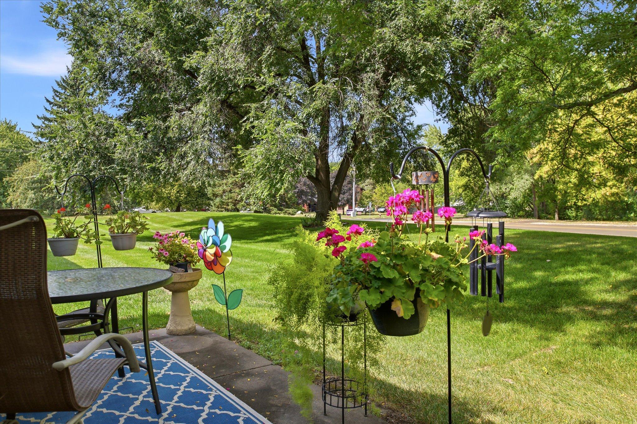 View of Residential at 2707 River Hills Drive, Burnsville MN 55337, Burnsville (27 of 32) - Mike Wilen | Minnesota Team Real Estate