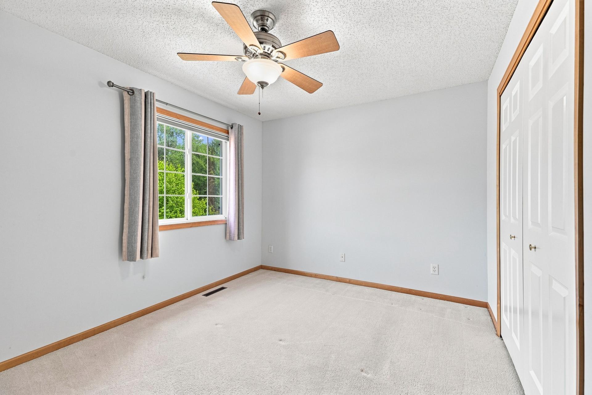 View of Residential at 11021 Oak Grove Circle #C, Woodbury MN 55129, Woodbury (29 of 43) - Mike Wilen | Minnesota Team Real Estate