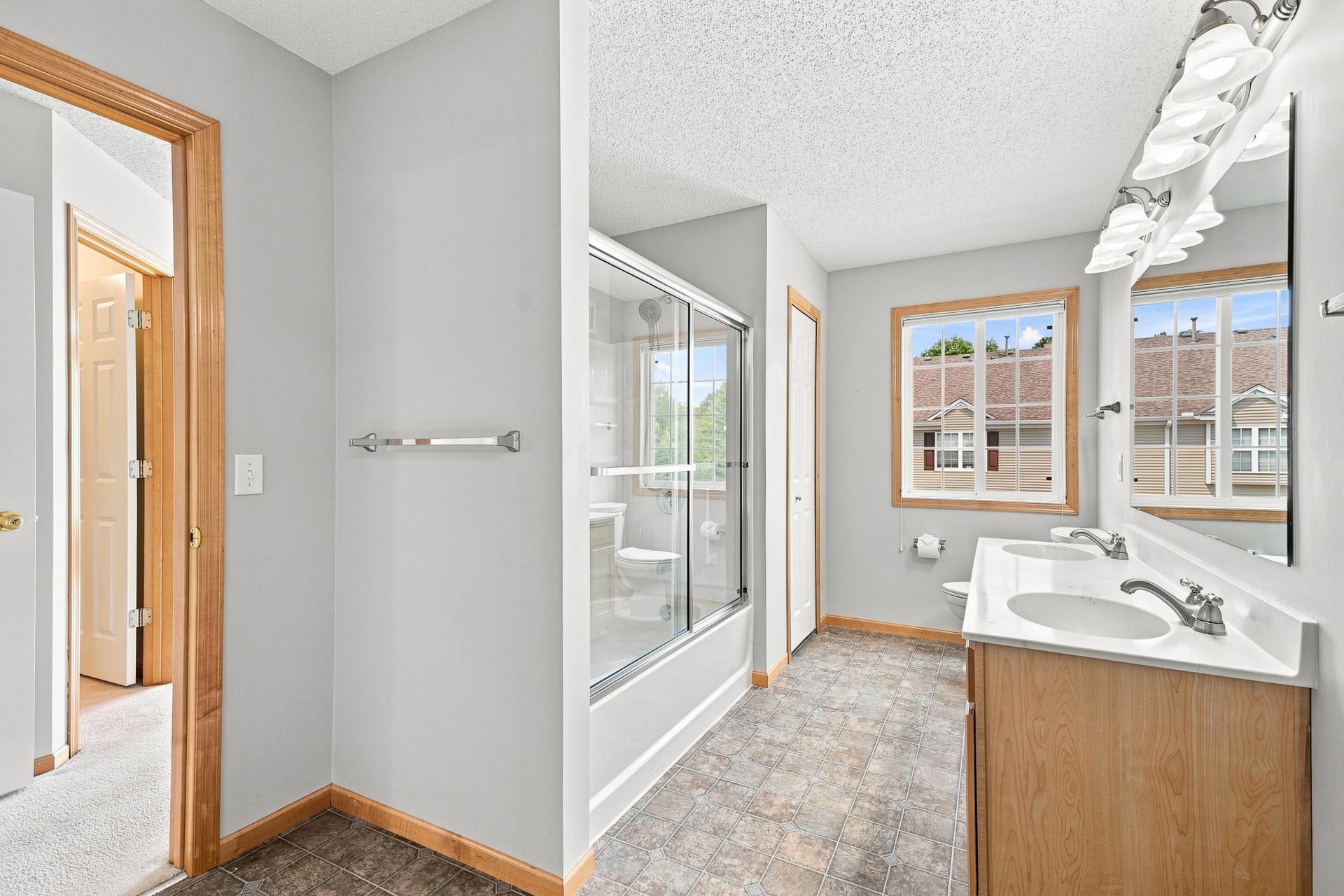 View of Residential at 11021 Oak Grove Circle #C, Woodbury MN 55129, Woodbury (26 of 43) - Mike Wilen | Minnesota Team Real Estate