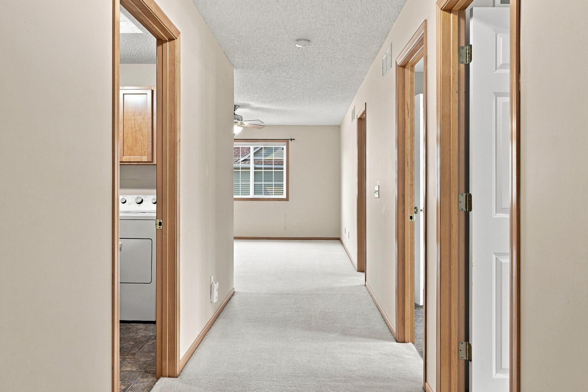 View of Residential at 11021 Oak Grove Circle #C, Woodbury MN 55129, Woodbury (21 of 43) - Mike Wilen | Minnesota Team Real Estate