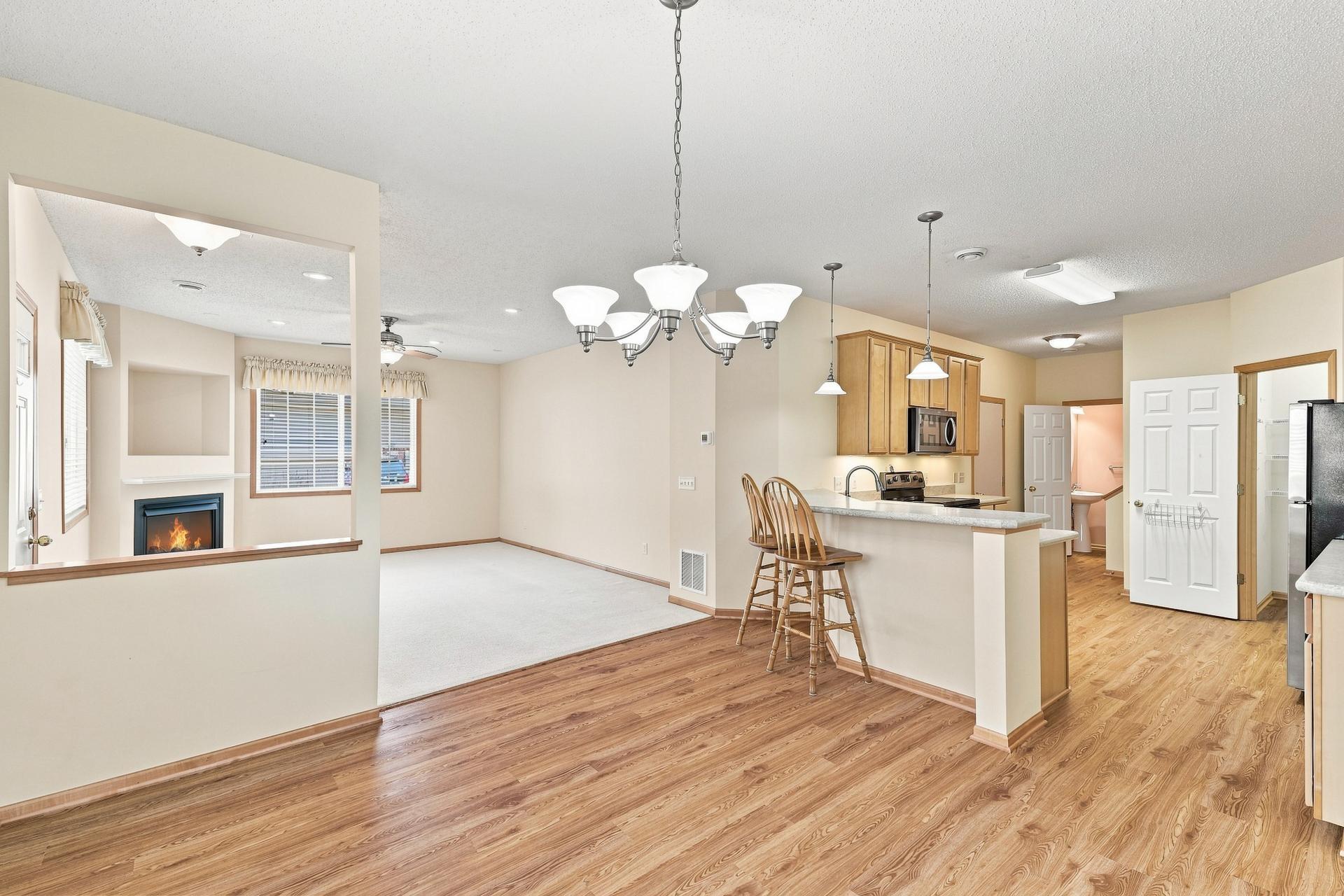 View of Residential at 11021 Oak Grove Circle #C, Woodbury MN 55129, Woodbury (13 of 43) - Mike Wilen | Minnesota Team Real Estate