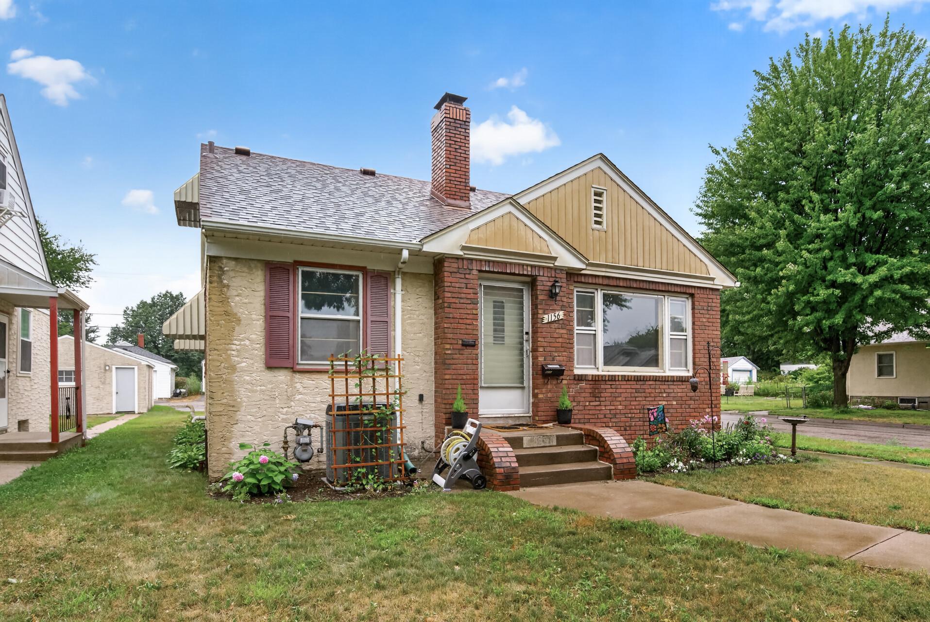 View of Residential at 1156 Englewood Avenue, Saint Paul MN 55104, Saint Paul (2 of 30) - Mike Wilen | Minnesota Team Real Estate