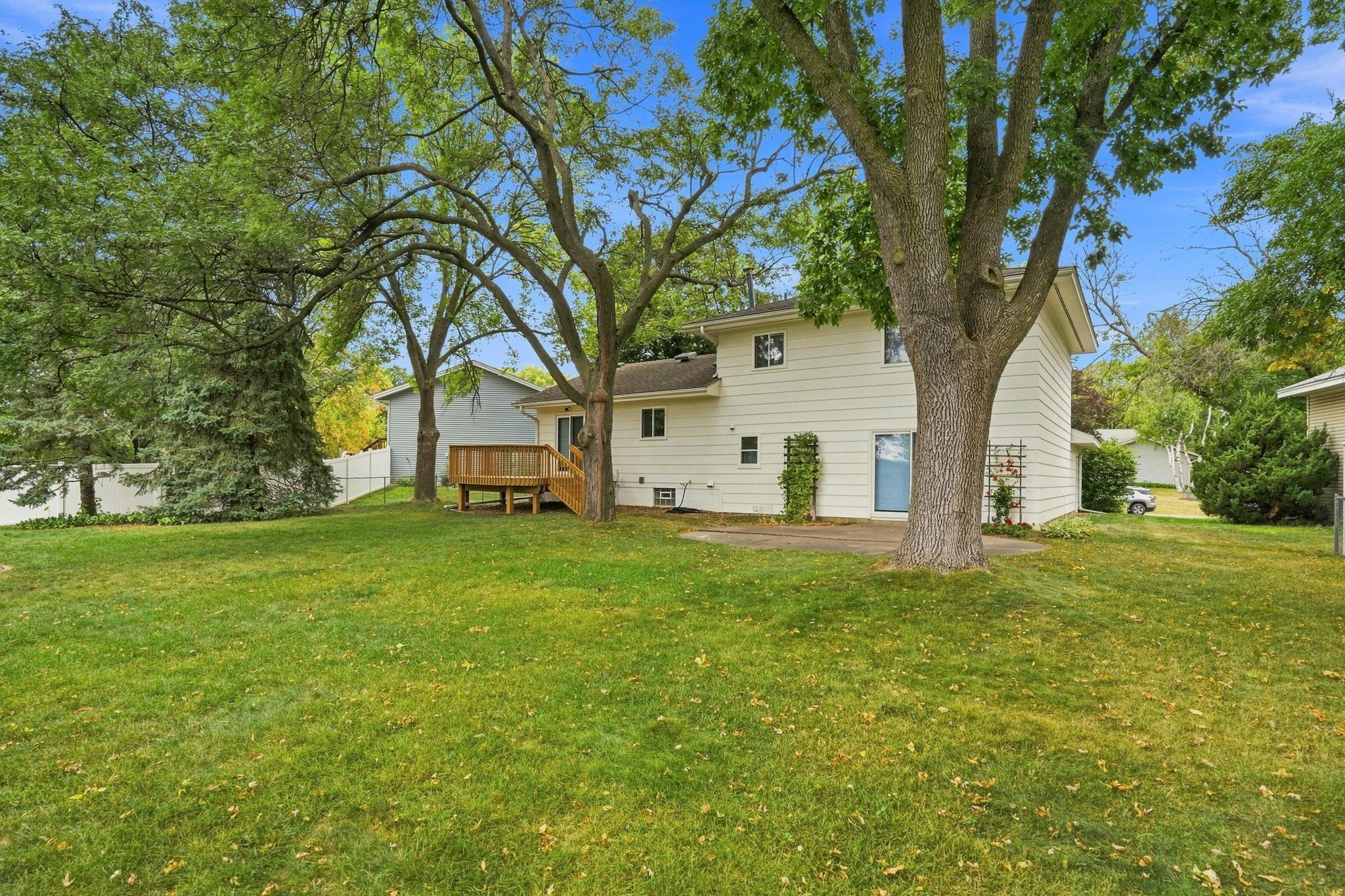 View of Residential at 6207 Edgemont Boulevard, Brooklyn Park MN 55428, Brooklyn Park (32 of 40) - Mike Wilen | Minnesota Team Real Estate