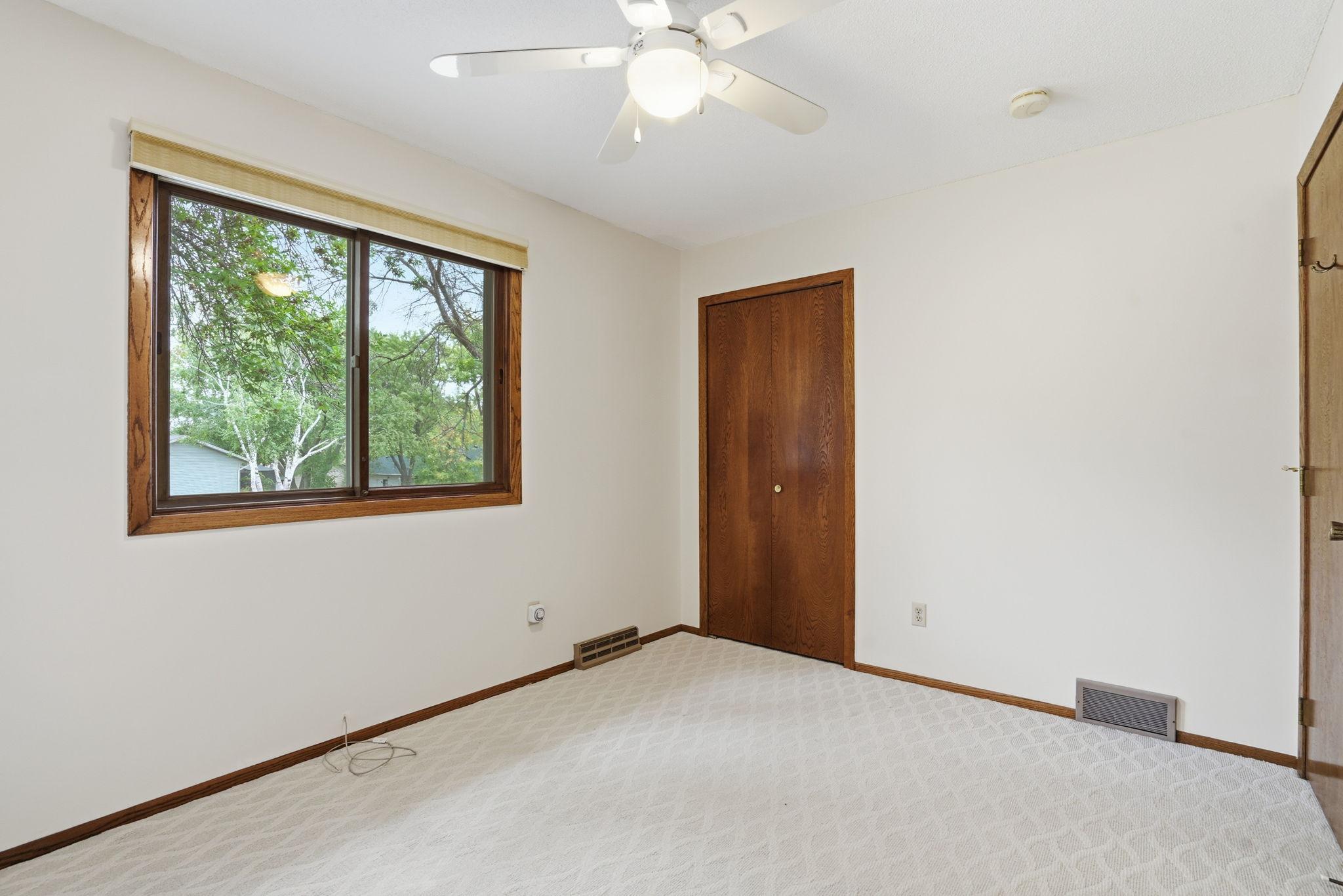 View of Residential at 6207 Edgemont Boulevard, Brooklyn Park MN 55428, Brooklyn Park (23 of 40) - Mike Wilen | Minnesota Team Real Estate