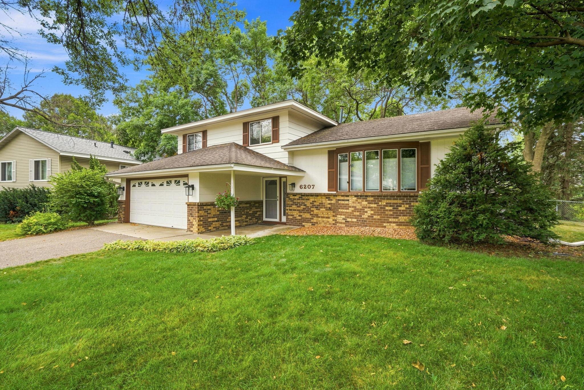 View of Residential at 6207 Edgemont Boulevard, Brooklyn Park MN 55428, Brooklyn Park (35 of 40) - Mike Wilen | Minnesota Team Real Estate