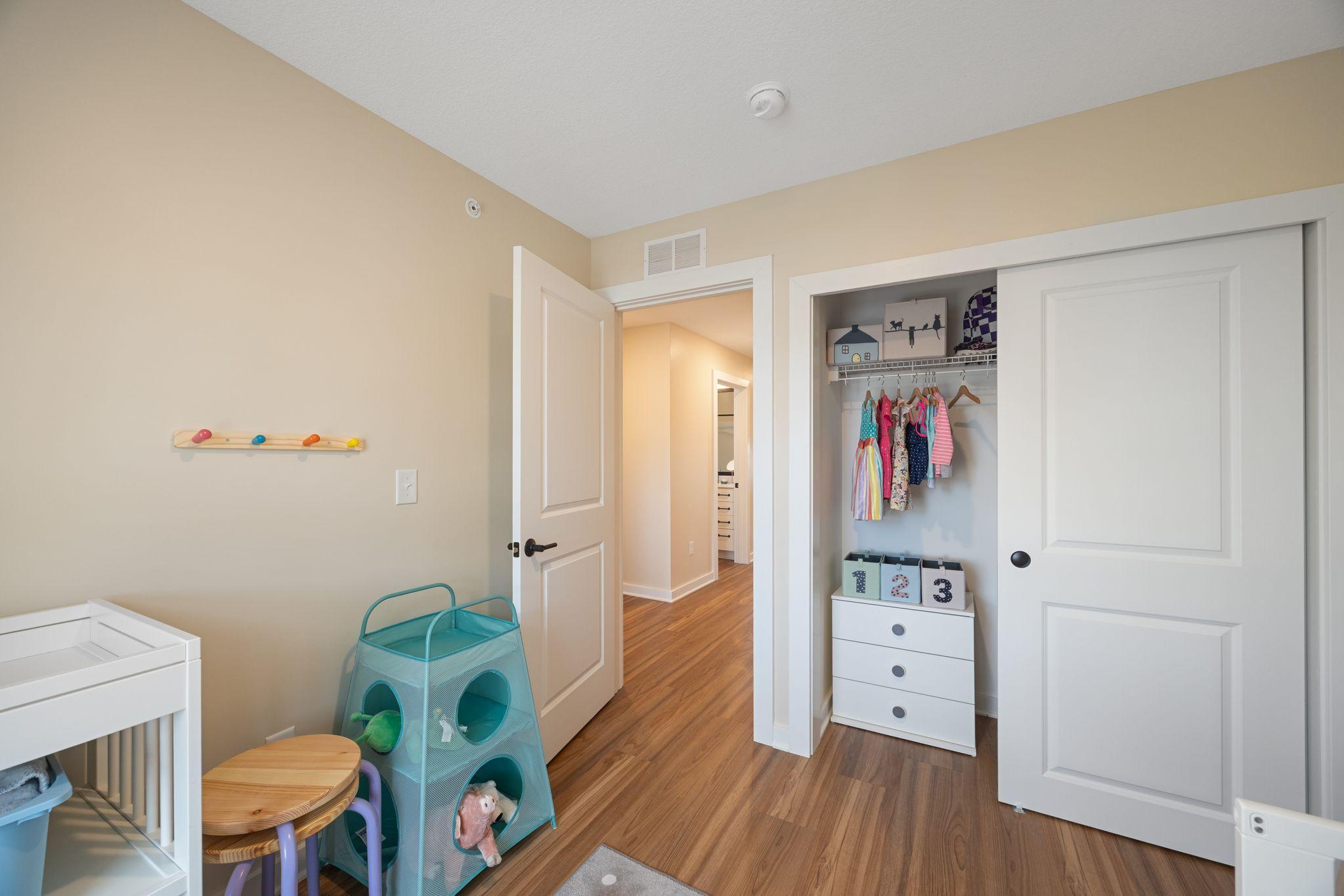 View of Residential at 1339 Howard Street #1, Saint Paul MN 55119, Saint Paul (23 of 38) - Mike Wilen | Minnesota Team Real Estate