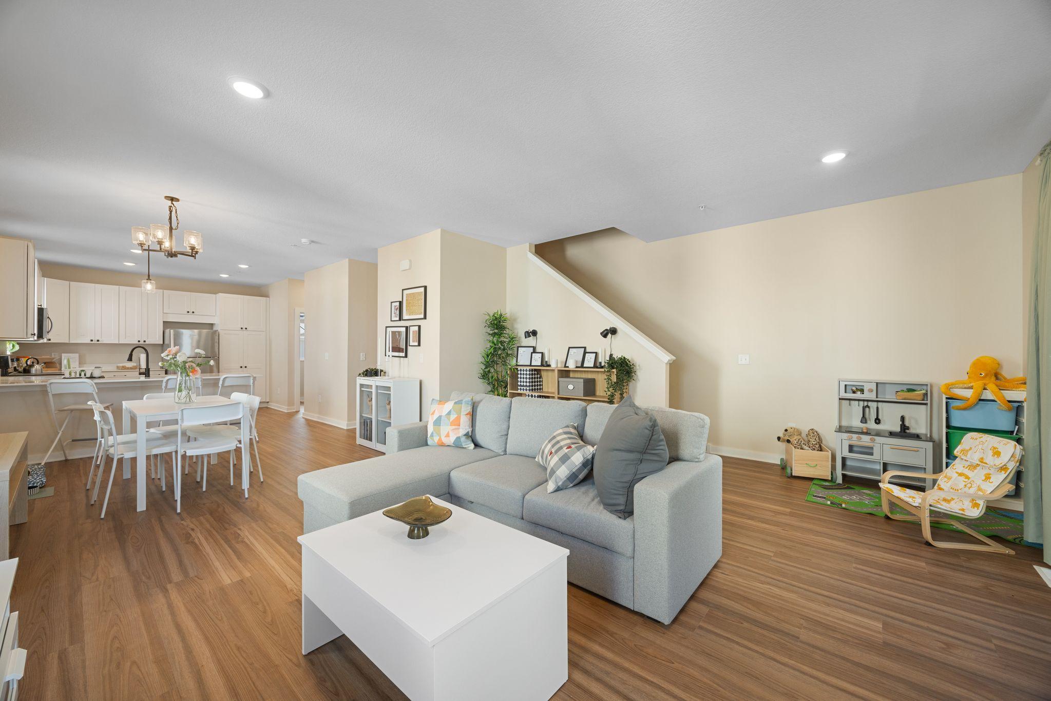 View of Residential at 1339 Howard Street #1, Saint Paul MN 55119, Saint Paul (19 of 38) - Mike Wilen | Minnesota Team Real Estate