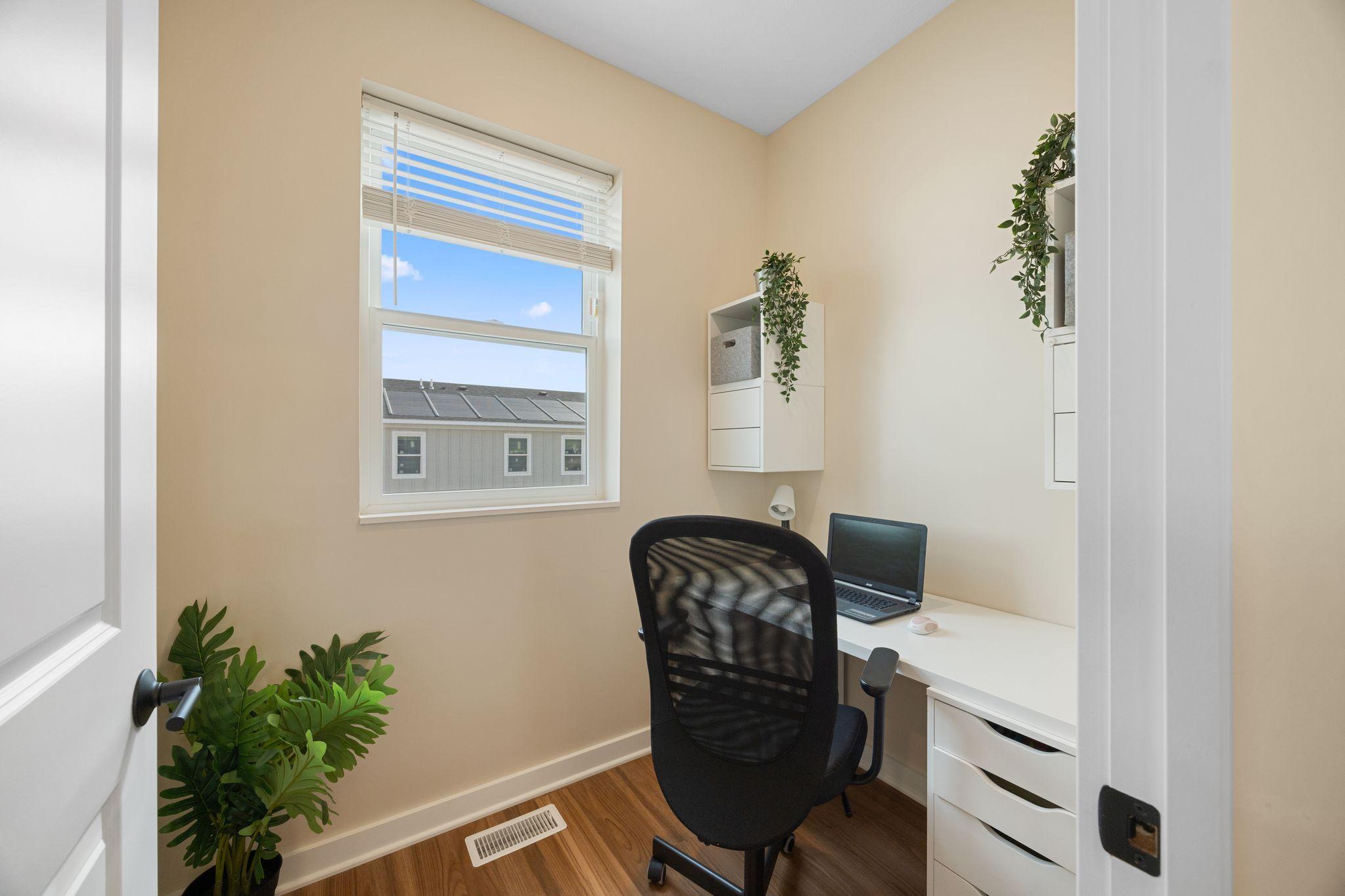 View of Residential at 1339 Howard Street #1, Saint Paul MN 55119, Saint Paul (14 of 38) - Mike Wilen | Minnesota Team Real Estate