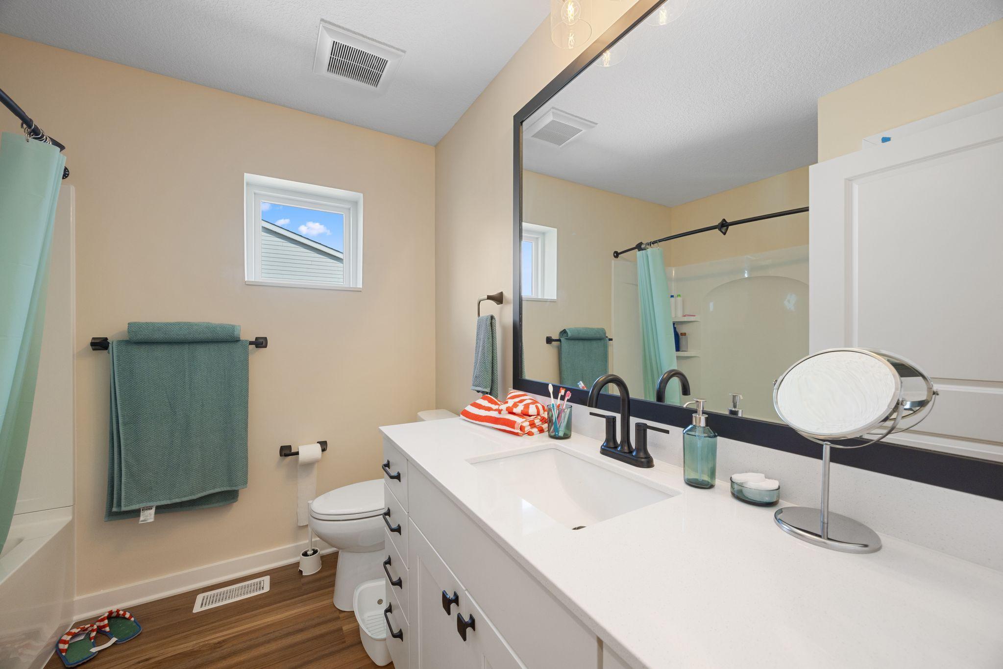 View of Residential at 1339 Howard Street #1, Saint Paul MN 55119, Saint Paul (30 of 38) - Mike Wilen | Minnesota Team Real Estate