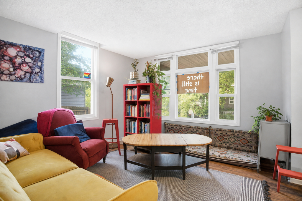 View of Residential Income at 3129 Clinton Avenue, Minneapolis MN 55408, Minneapolis (4 of 30) - Mike Wilen | Minnesota Team Real Estate