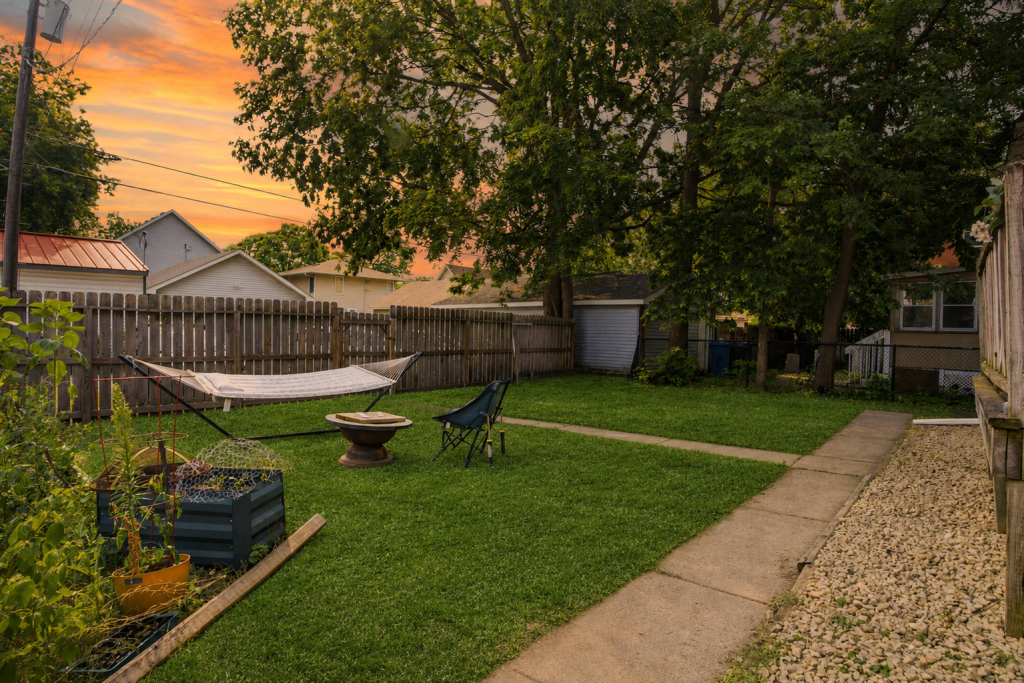 View of Residential Income at 3129 Clinton Avenue, Minneapolis MN 55408, Minneapolis (26 of 30) - Mike Wilen | Minnesota Team Real Estate