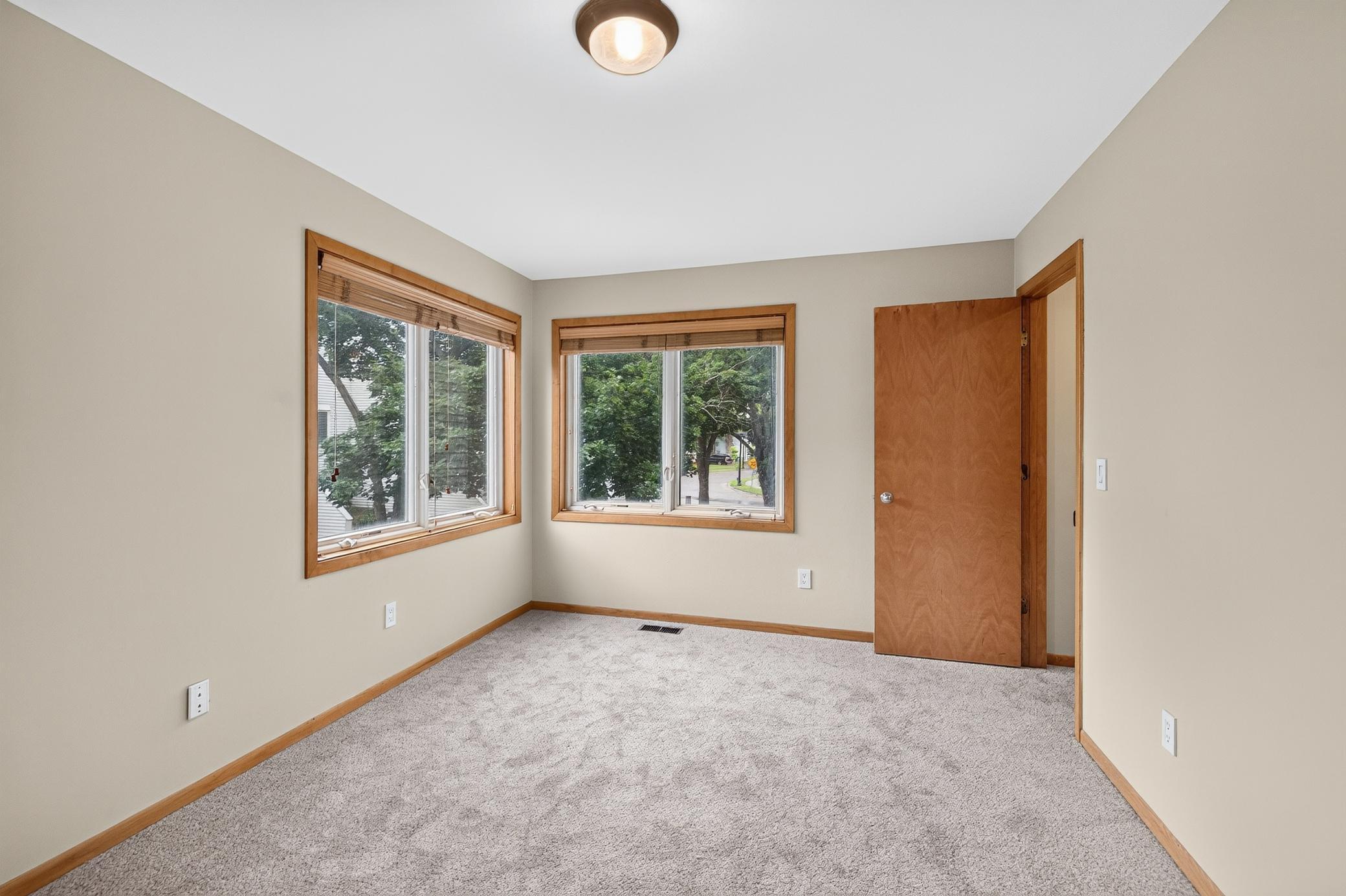 View of Residential at 1805 New York Avenue, Minneapolis MN 55411, Minneapolis (9 of 16) - Mike Wilen | Minnesota Team Real Estate