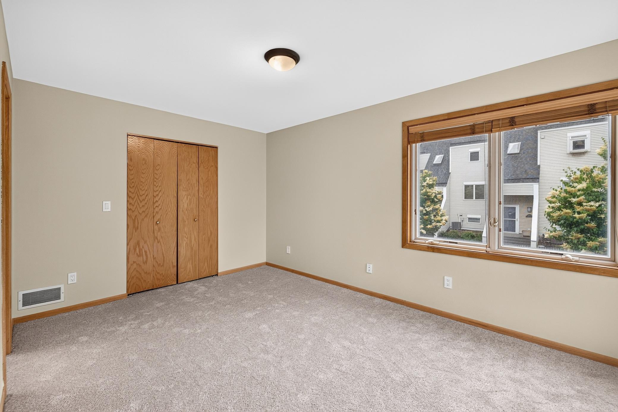 View of Residential at 1805 New York Avenue, Minneapolis MN 55411, Minneapolis (10 of 16) - Mike Wilen | Minnesota Team Real Estate