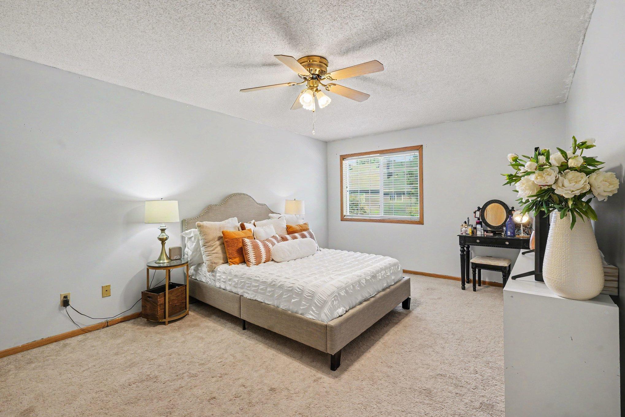 View of Residential at 1845 Donegal Drive #5, Woodbury MN 55125, Woodbury (13 of 23) - Mike Wilen | Minnesota Team Real Estate
