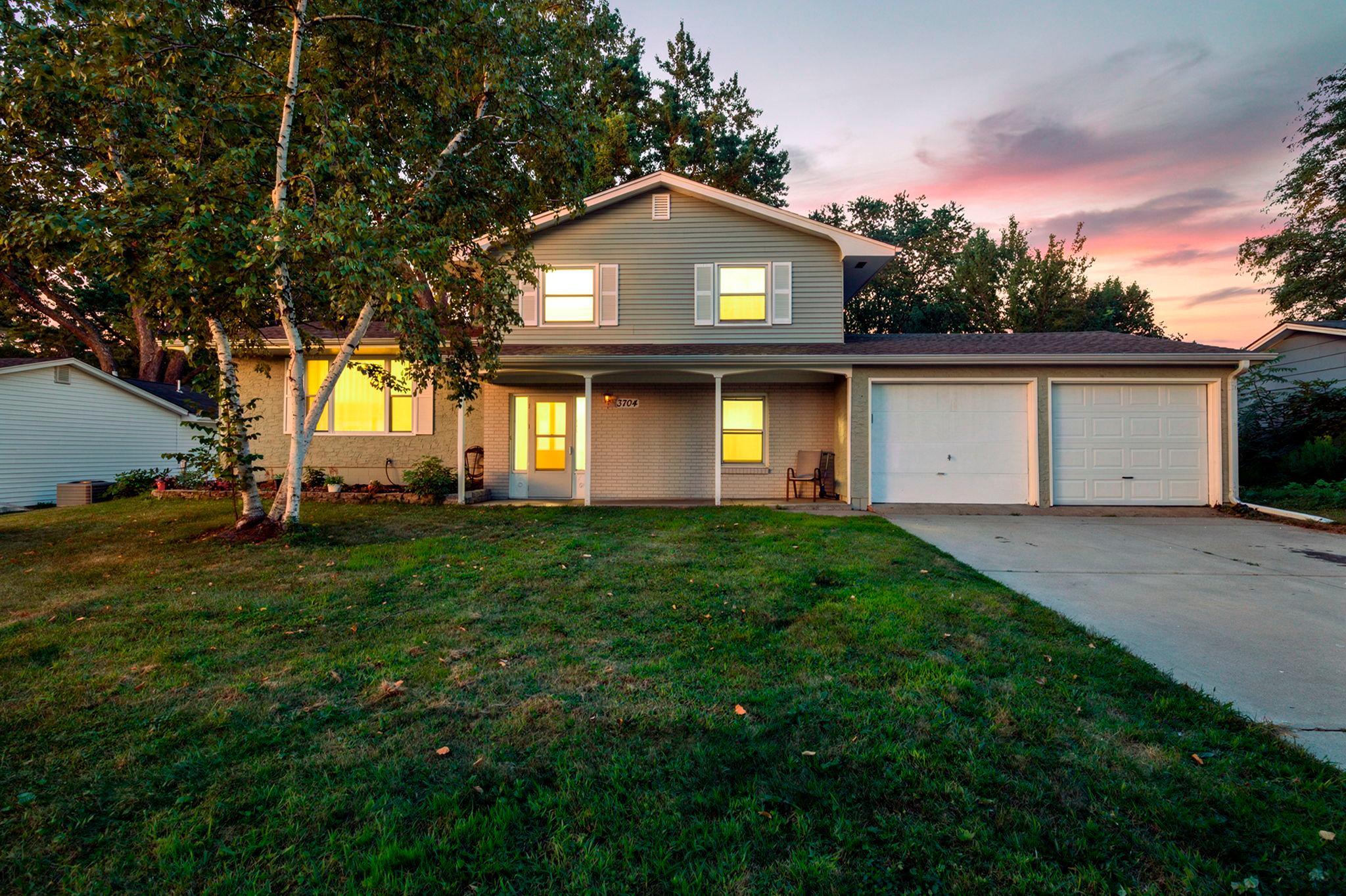 View of Residential at 3704 Glen Oaks Avenue, White Bear Lake MN 55110, White Bear Lake - Mike Wilen | Minnesota Team Real Estate