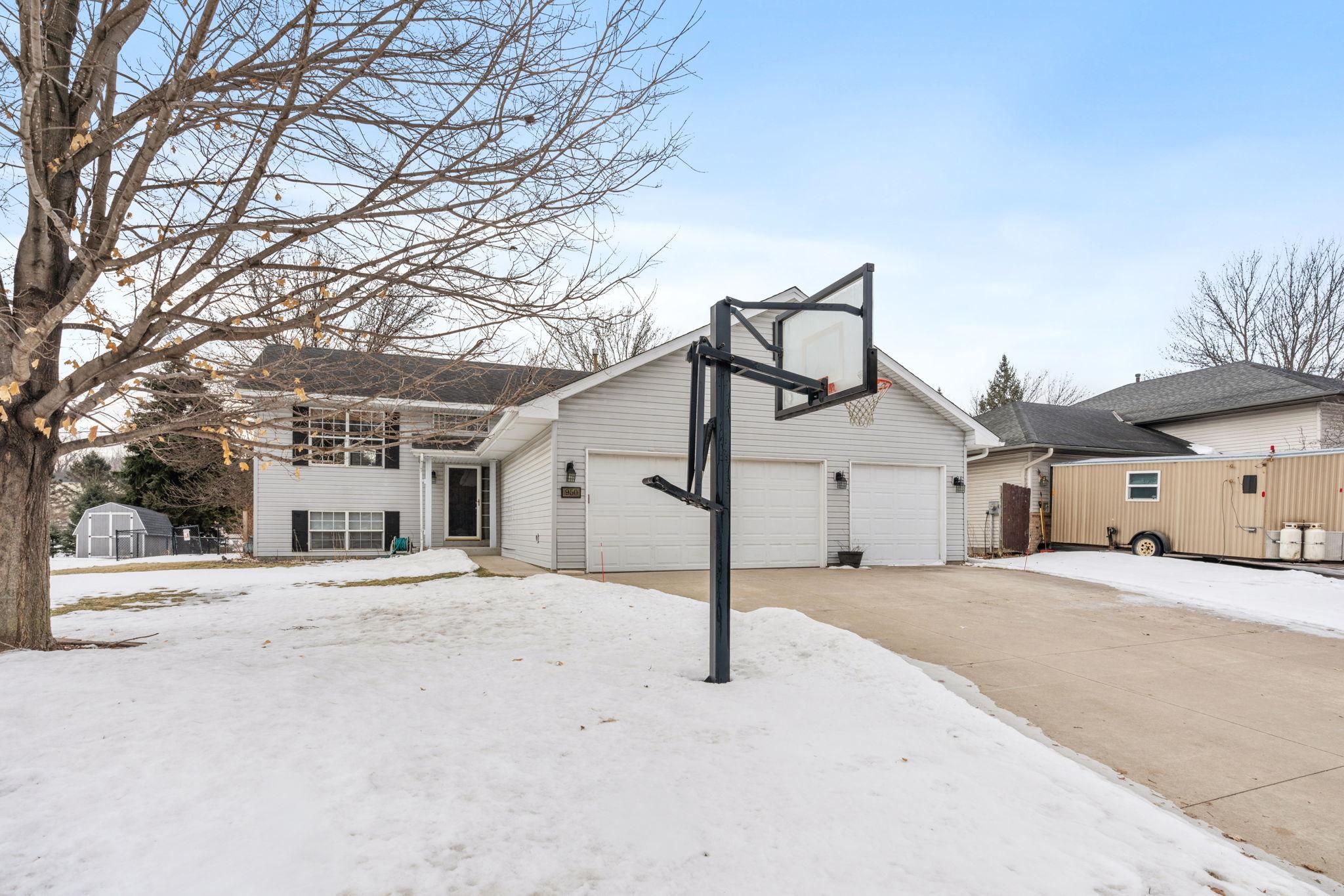 View of Single Family at 950 Herbert Street, Jordan - Mike Wilen | Minnesota Team Real Estate
