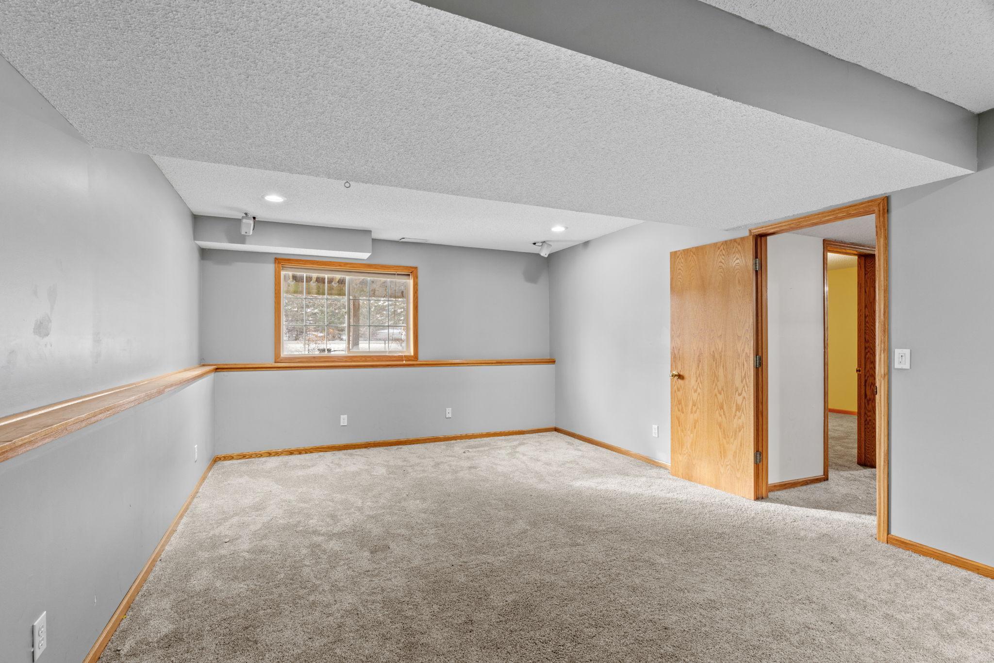 View of Residential at 950 Herbert Street, Jordan MN 55352, Jordan (25 of 26) - Mike Wilen | Minnesota Team Real Estate