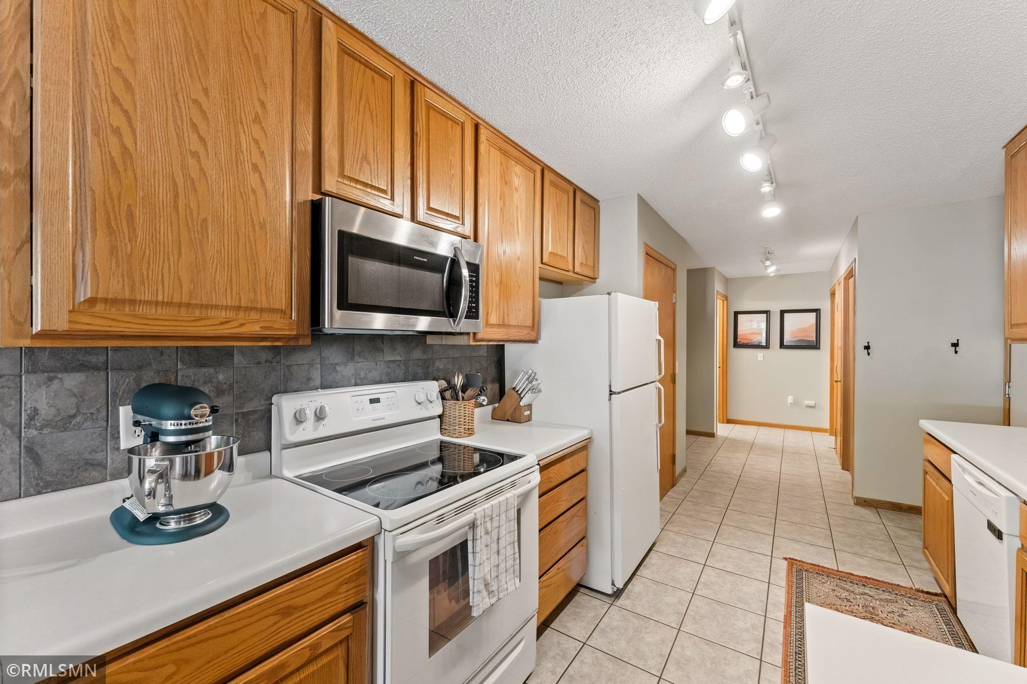 View of Residential at 10751 Redwood Street, Coon Rapids MN 55433, Coon Rapids (12 of 43) - Mike Wilen | Minnesota Team Real Estate