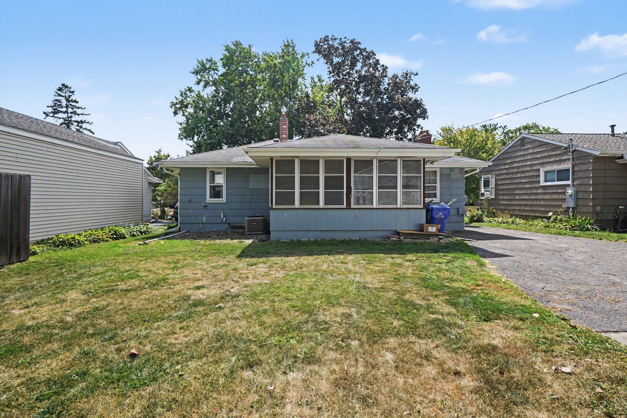 View of Residential at 1937 Morgan Avenue, Saint Paul MN 55116, Saint Paul (23 of 27) - Mike Wilen | Minnesota Team Real Estate