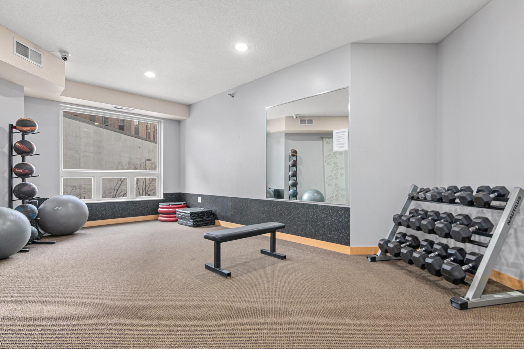 View of Residential at 2600 University Avenue #319, Minneapolis MN 55414, Minneapolis (23 of 24) - Mike Wilen | Minnesota Team Real Estate