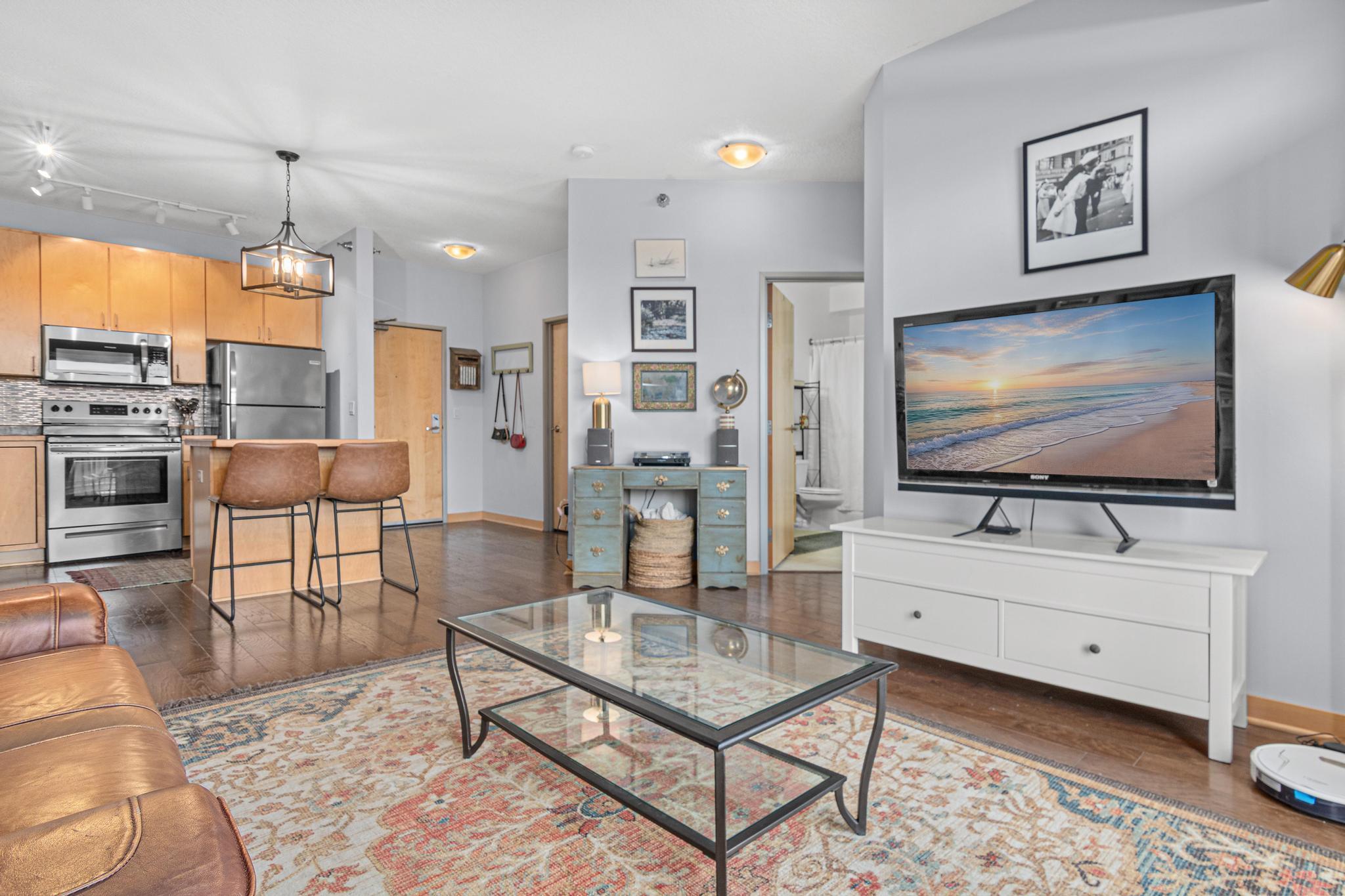 View of Residential at 2600 University Avenue #319, Minneapolis MN 55414, Minneapolis (7 of 24) - Mike Wilen | Minnesota Team Real Estate
