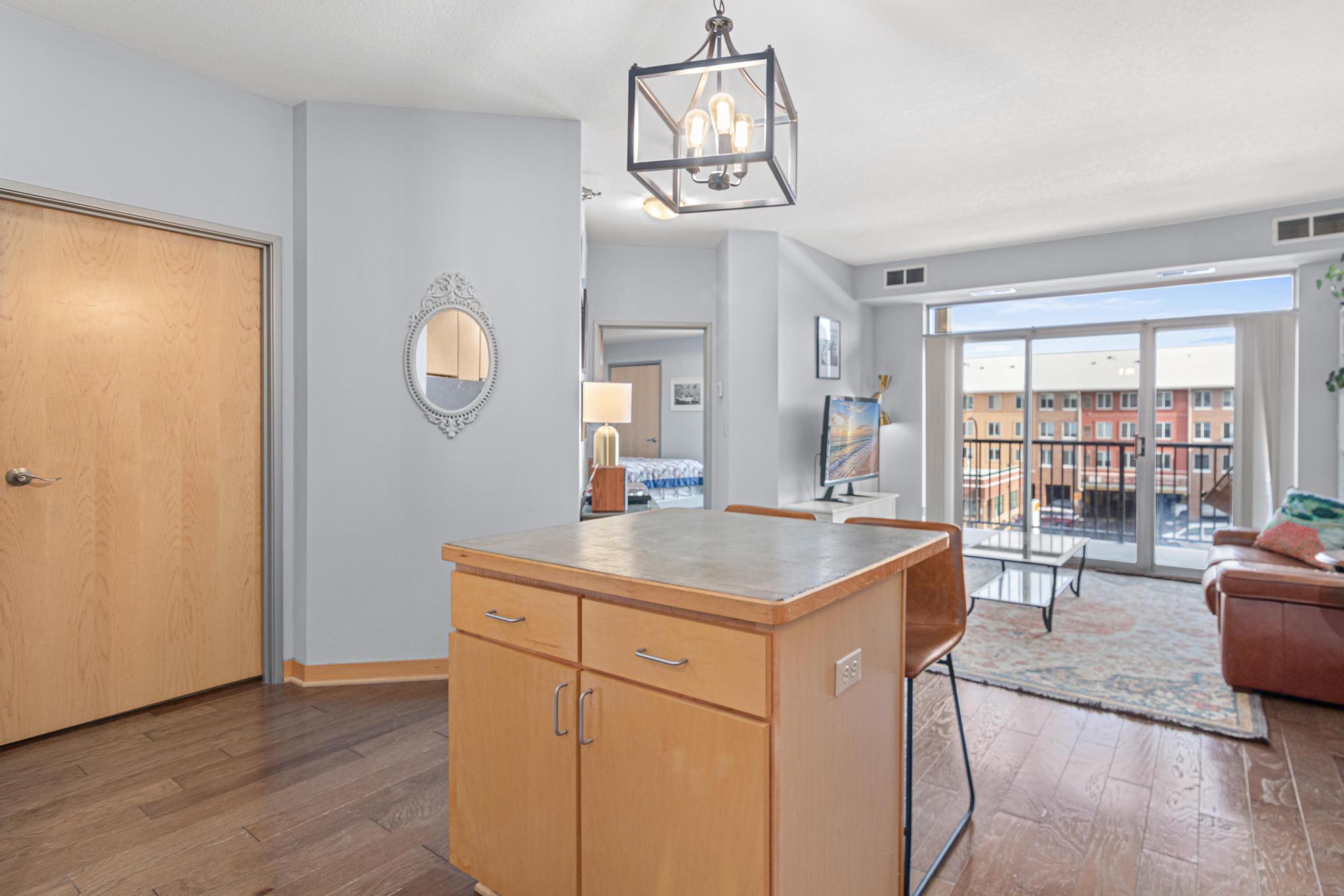 View of Residential at 2600 University Avenue #319, Minneapolis MN 55414, Minneapolis (4 of 24) - Mike Wilen | Minnesota Team Real Estate