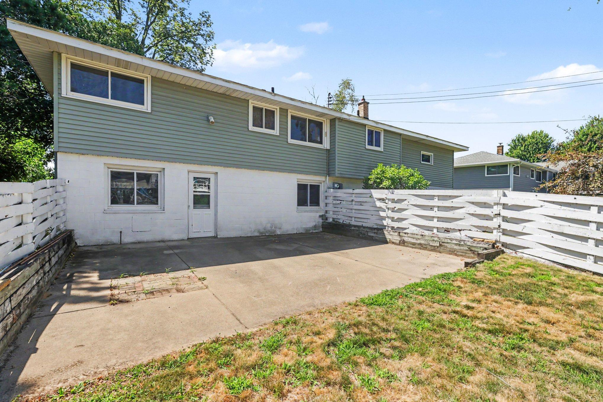View of Residential at 217 Dawn Avenue, Shoreview MN 55126, Shoreview (31 of 41) - Mike Wilen | Minnesota Team Real Estate