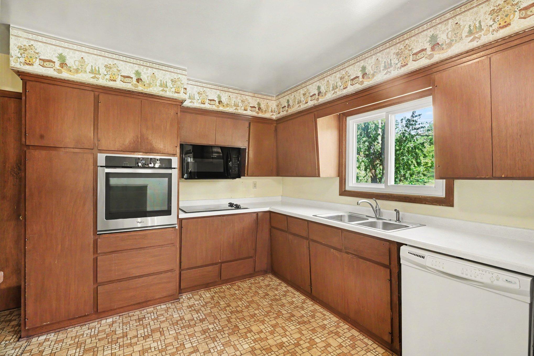 View of Residential at 217 Dawn Avenue, Shoreview MN 55126, Shoreview (10 of 41) - Mike Wilen | Minnesota Team Real Estate