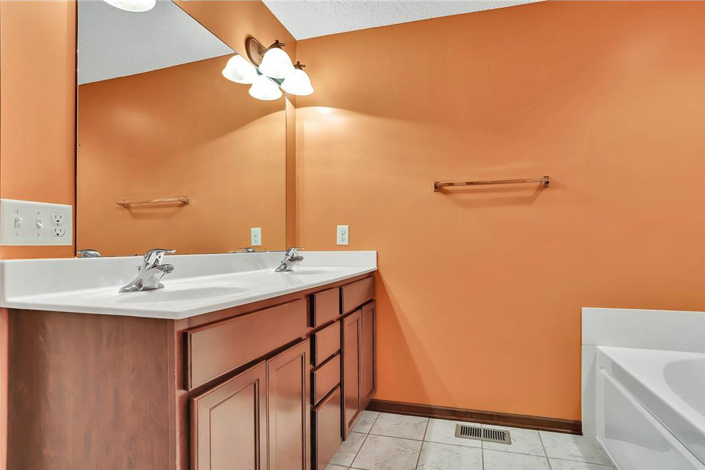 View of Residential at 17037 72nd Avenue, Maple Grove MN 55311, Maple Grove (13 of 18) - Mike Wilen | Minnesota Team Real Estate
