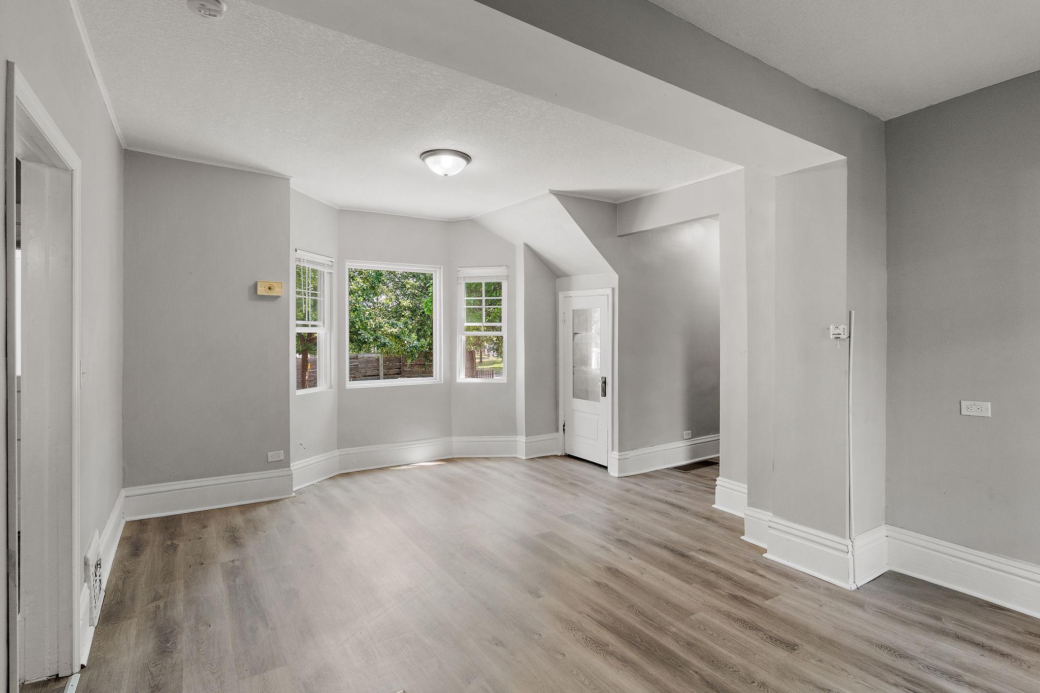 View of Residential Income at 820 18th Avenue, Minneapolis MN 55411, Minneapolis (26 of 34) - Mike Wilen | Minnesota Team Real Estate