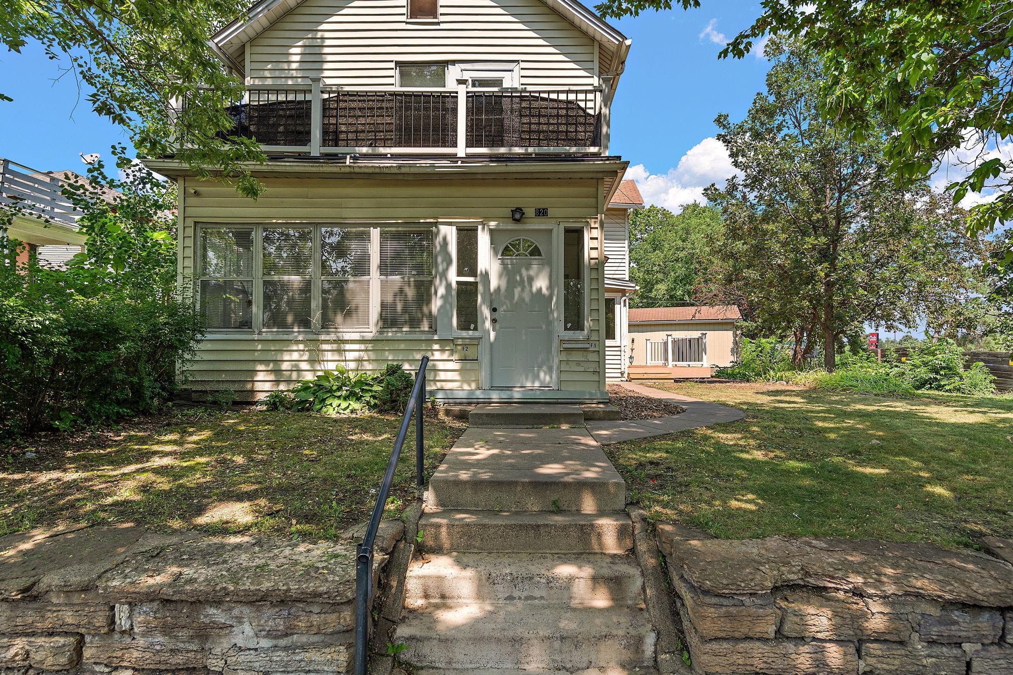 View of Residential Income at 820 18th Avenue, Minneapolis MN 55411, Minneapolis (5 of 34) - Mike Wilen | Minnesota Team Real Estate